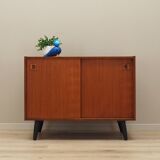Armoire en teck, design danois, années 1970, production : Danemark