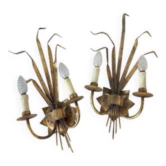 Pair of wheat sheaf decor wall lights