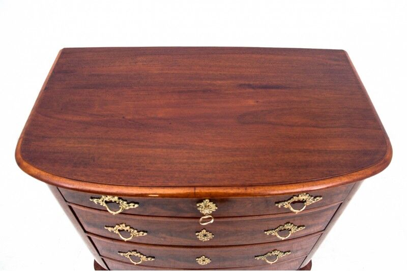 Chest of drawers, Northern Europe, 19th century. After renovation.