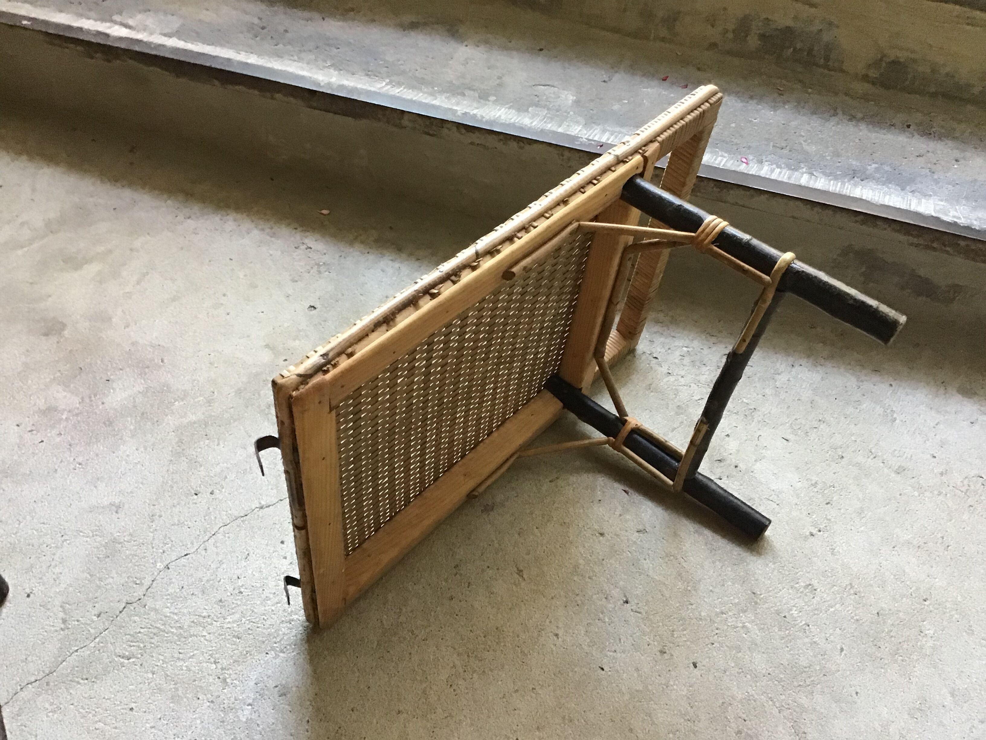 Antique chaise longue