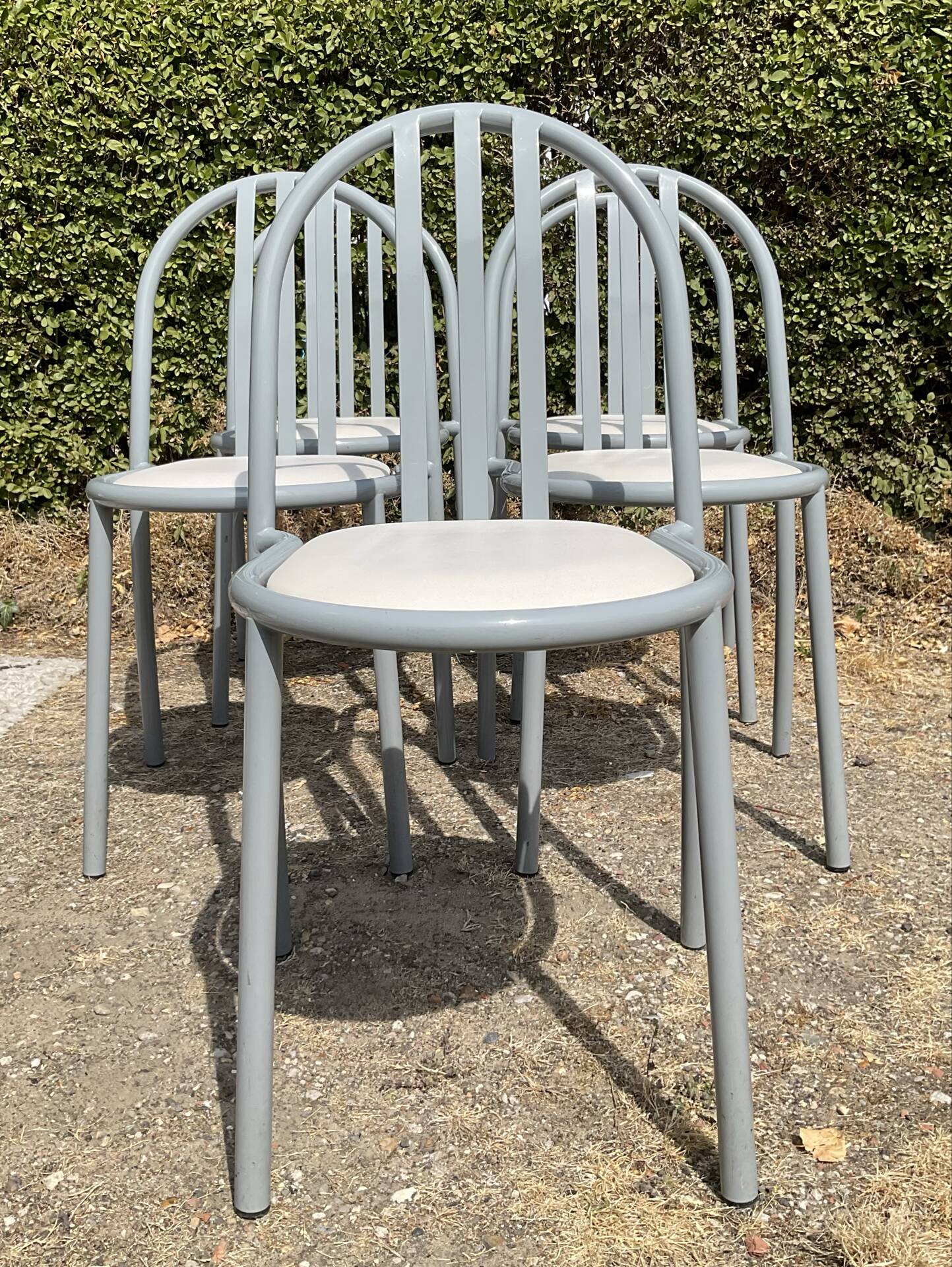 Ensemble Robert Mallet Stevens table à manger et 5 chaises