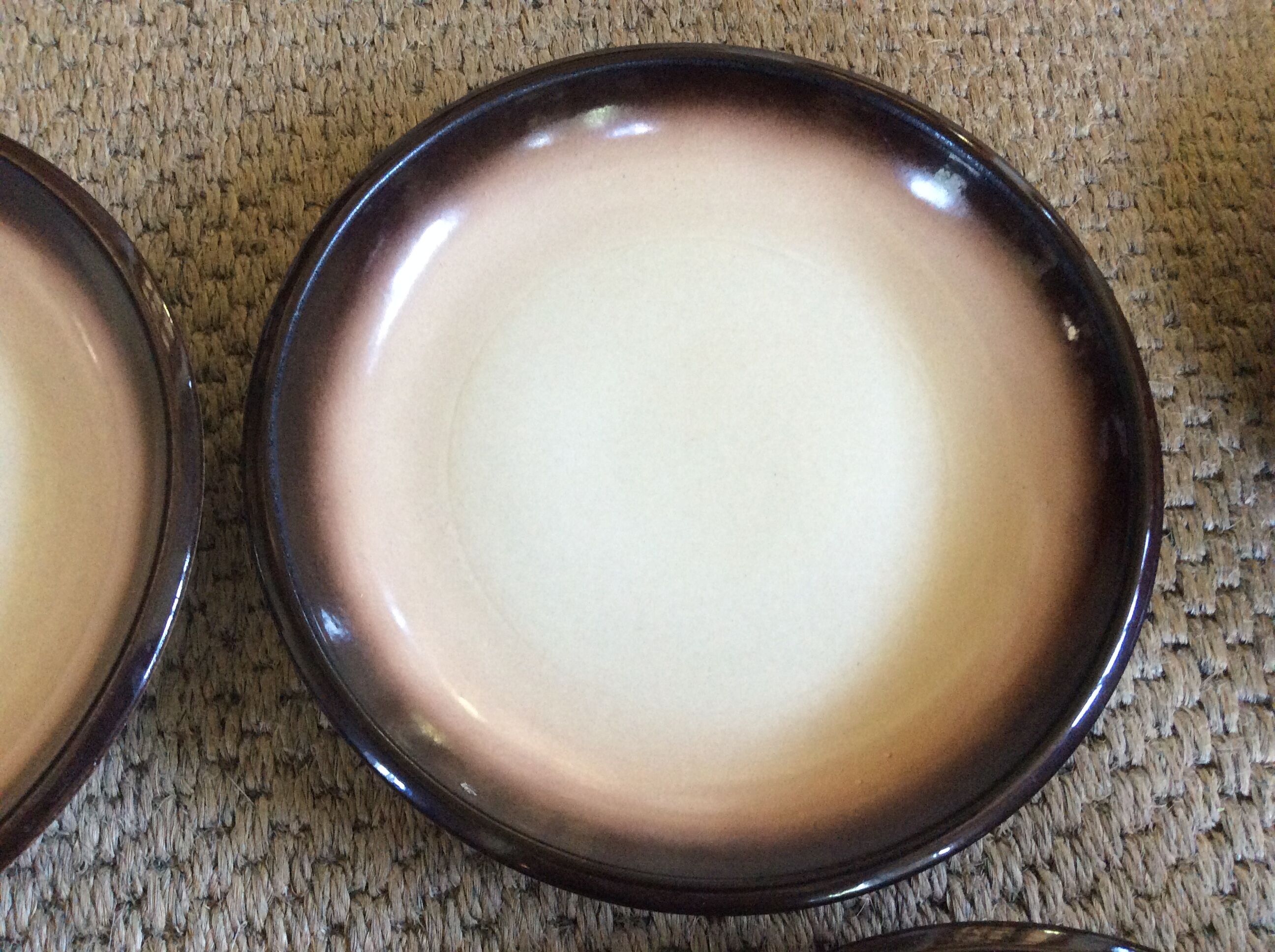 Series of 6 semi-hollow plates