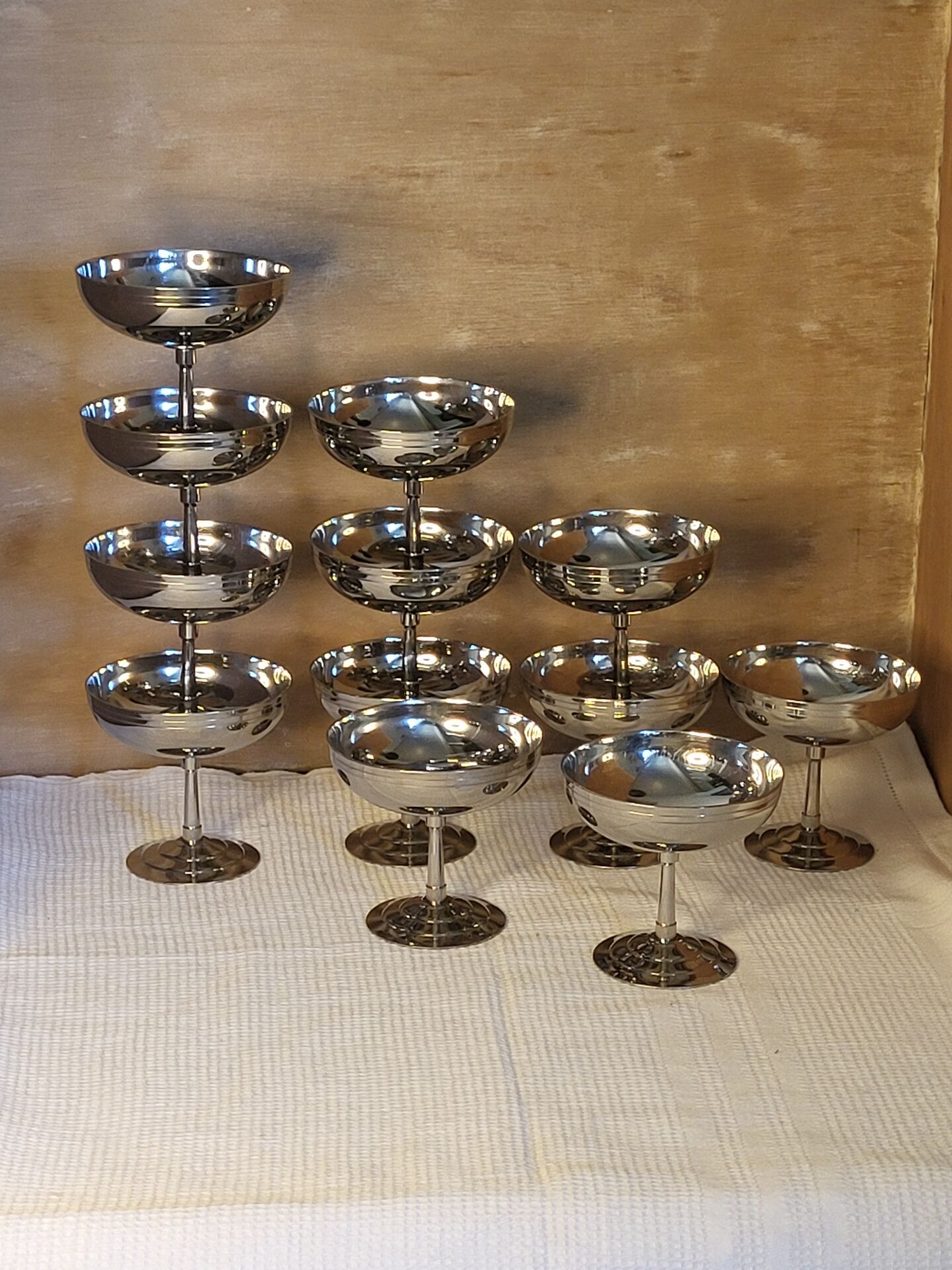 Stainless steel ice cream bowls