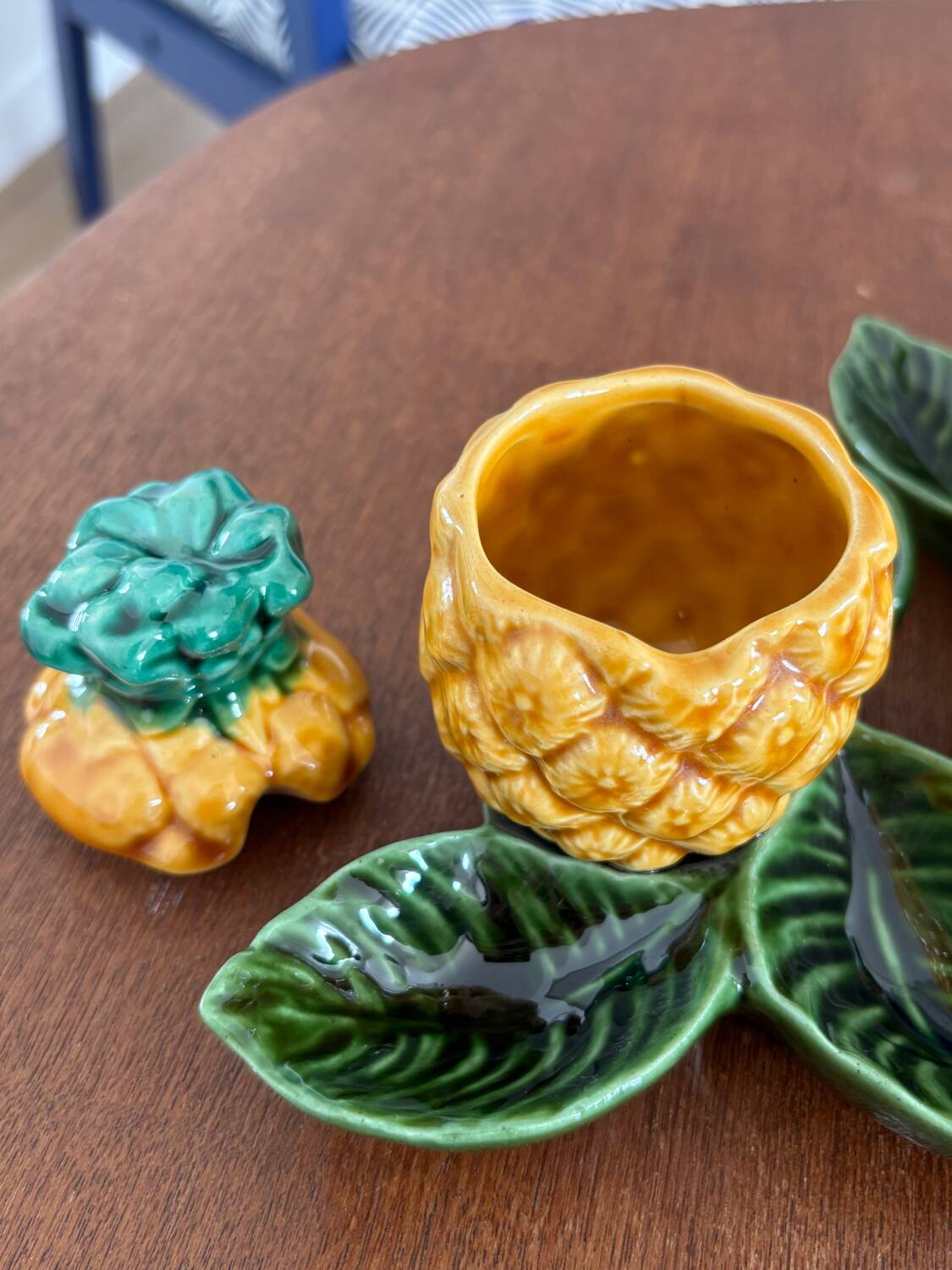 Vintage ceramic pineapple-shaped mustard pots - tableware