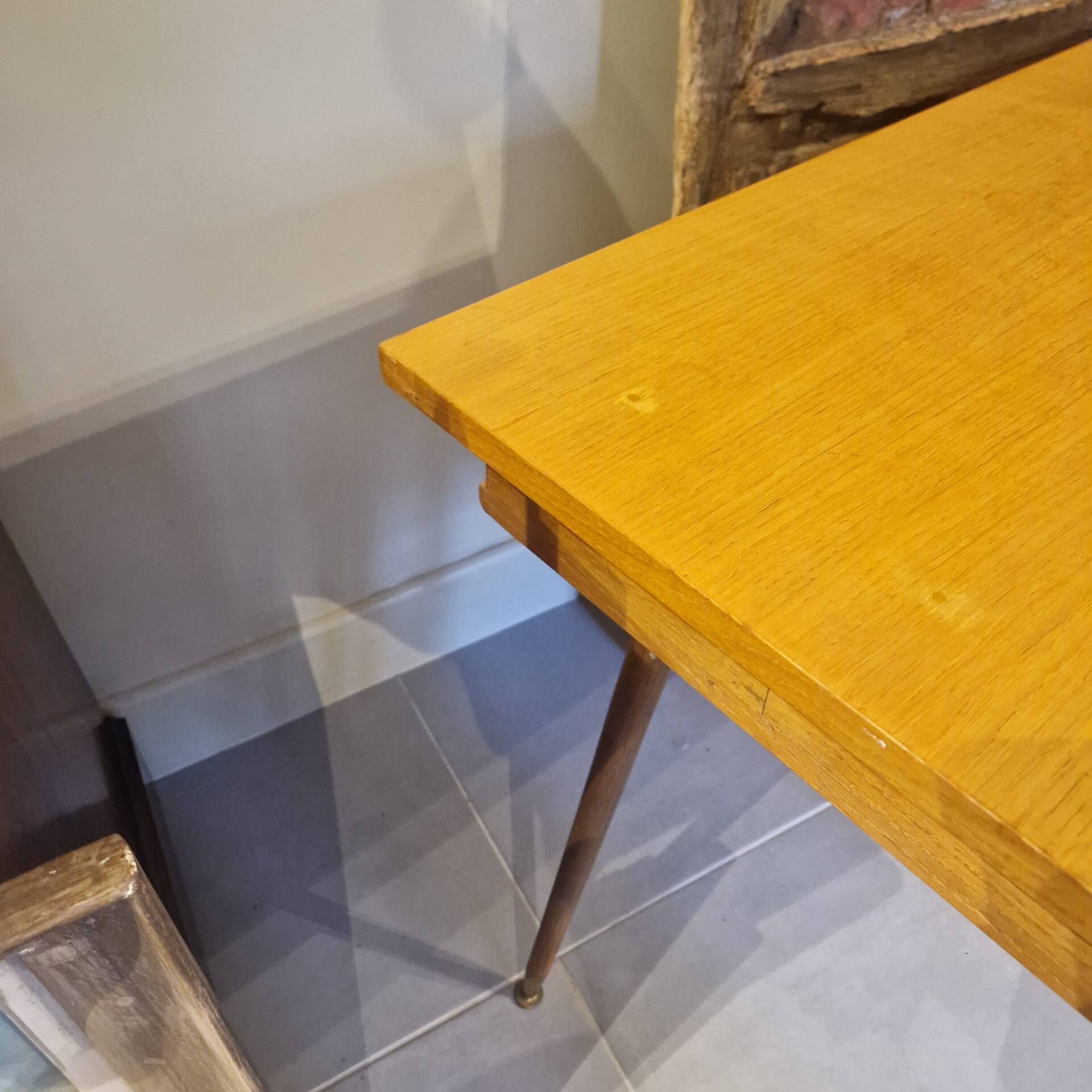 Scandinavian desk
