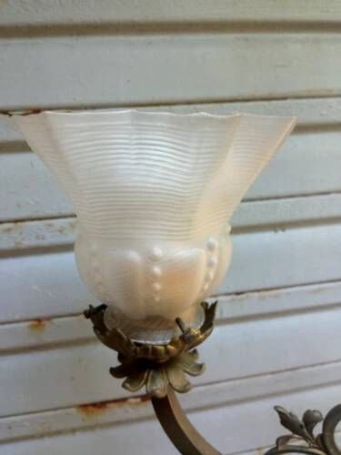 Antique, rare and important gas chandelier from the Napoléon III period and style, weighing 4.8 kg.