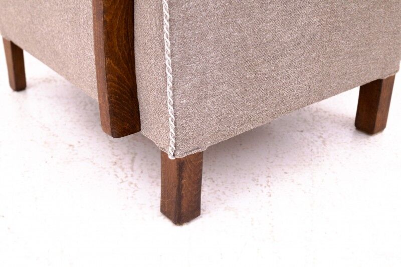 A pair of Art Deco armchairs designed by J. Halabala from the 1930s, Czechoslovakia. After renovation.