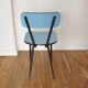 Chaise en formica bleue
