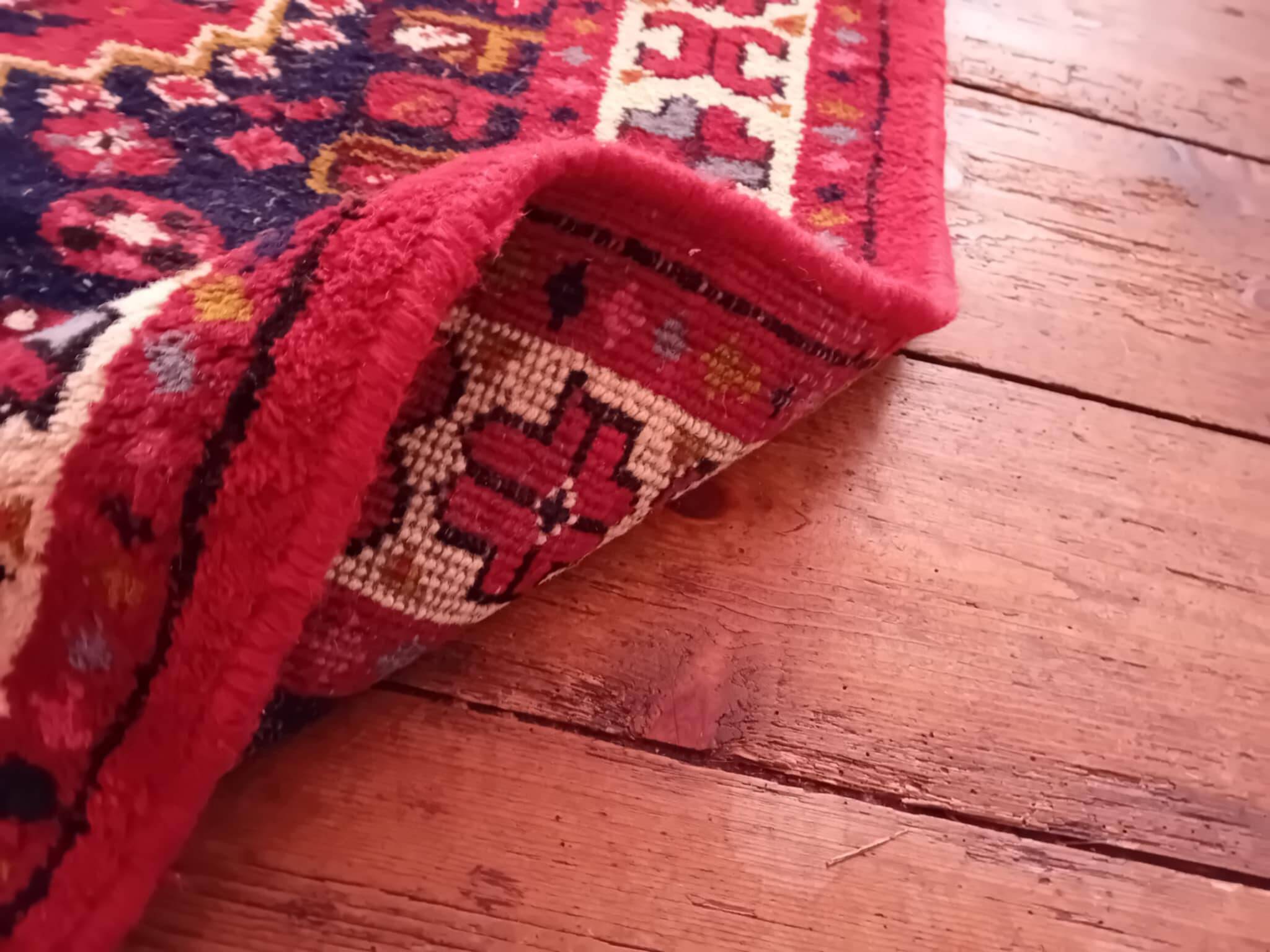 Handmade Indo Abadeh Rug 239x179cm