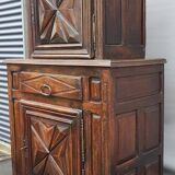 Armoire deux corps haut en retrait style Louis XIII