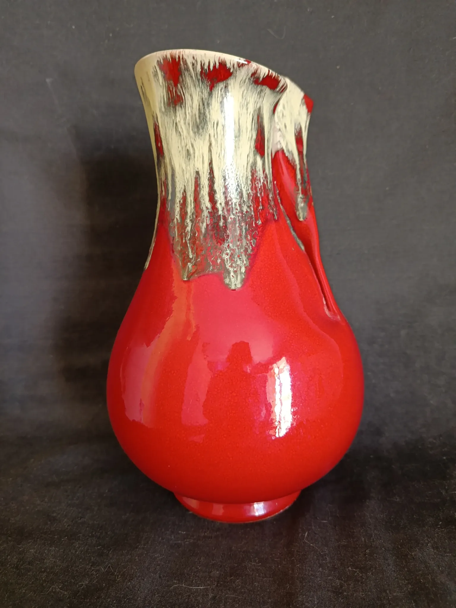 Art Deco ceramic vase by Manuel Garcia Arroyo