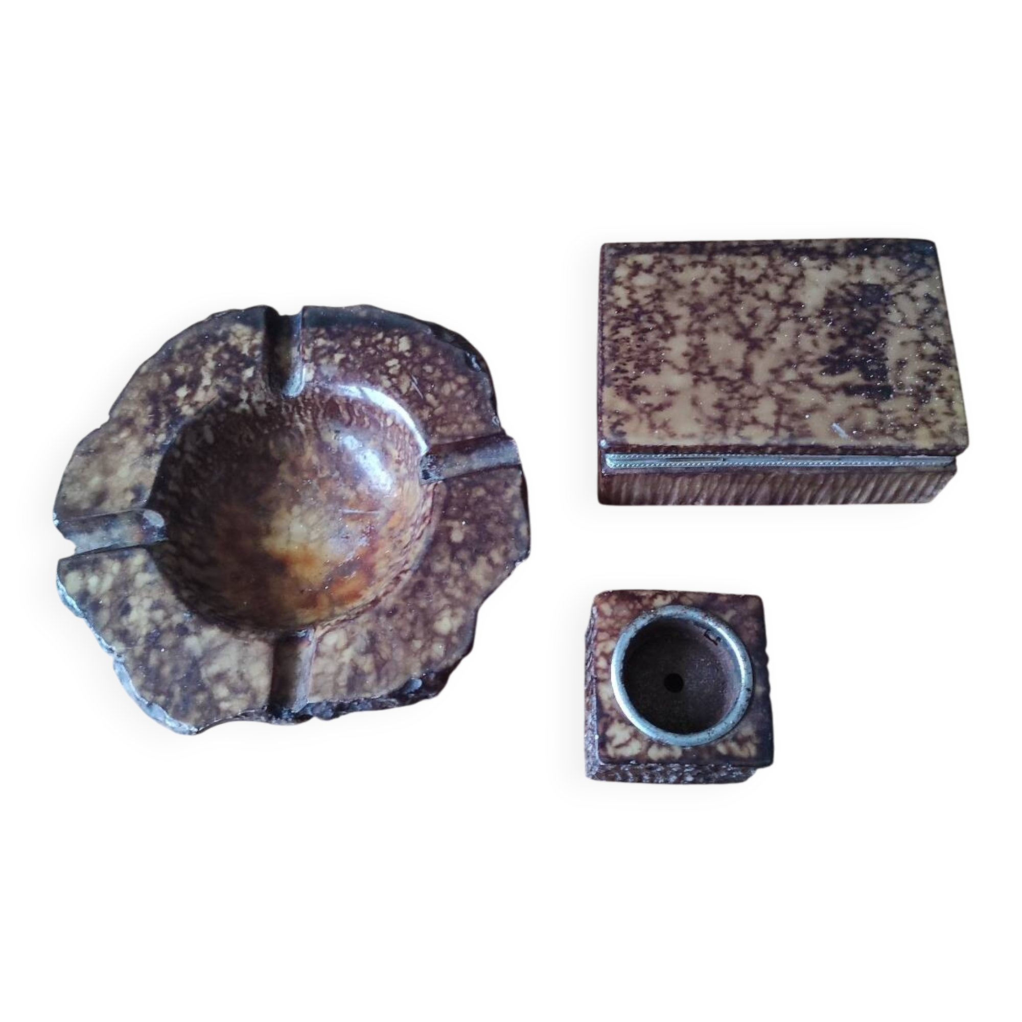 Tobacco set including a vintage stone ashtray.