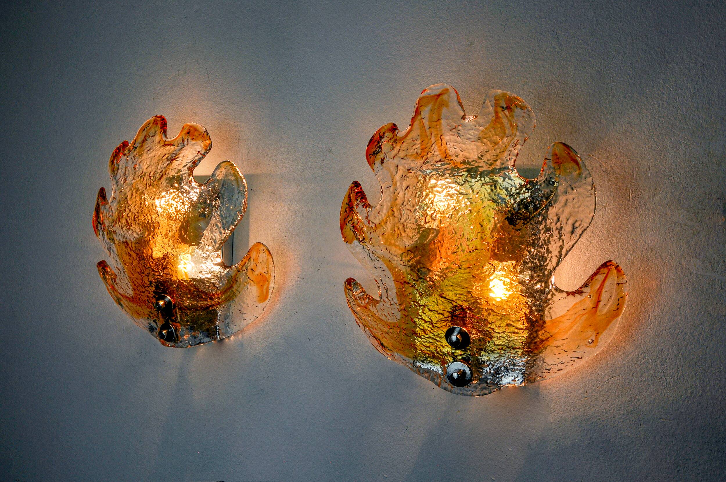 Pair of "leaf" wall lights by Murano Mazzega in orange frosted glass Italy 1970