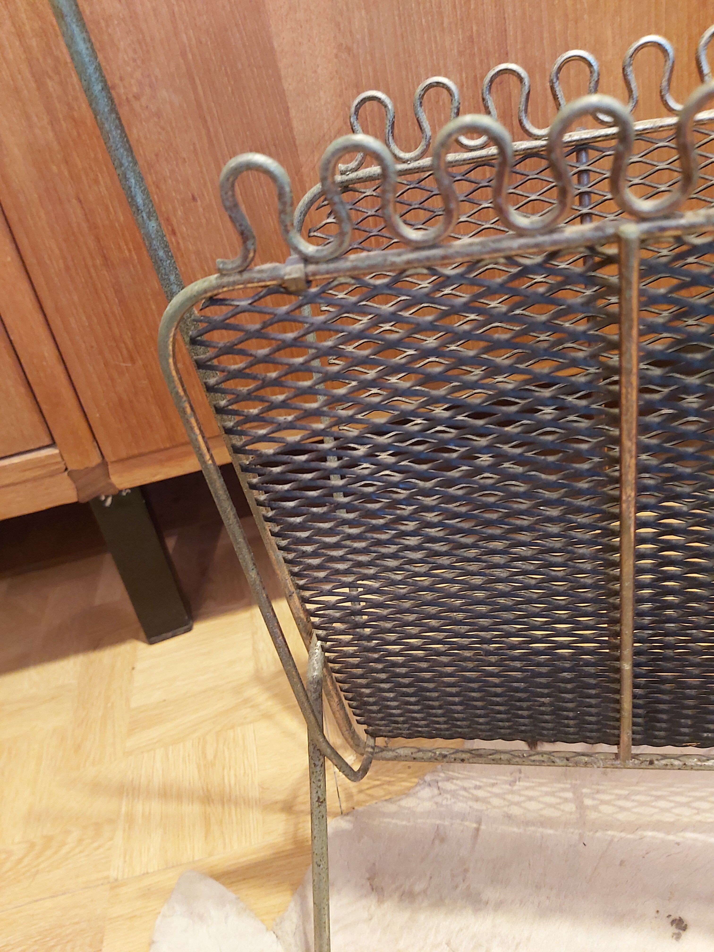 Modernist magazine rack in metal and wood