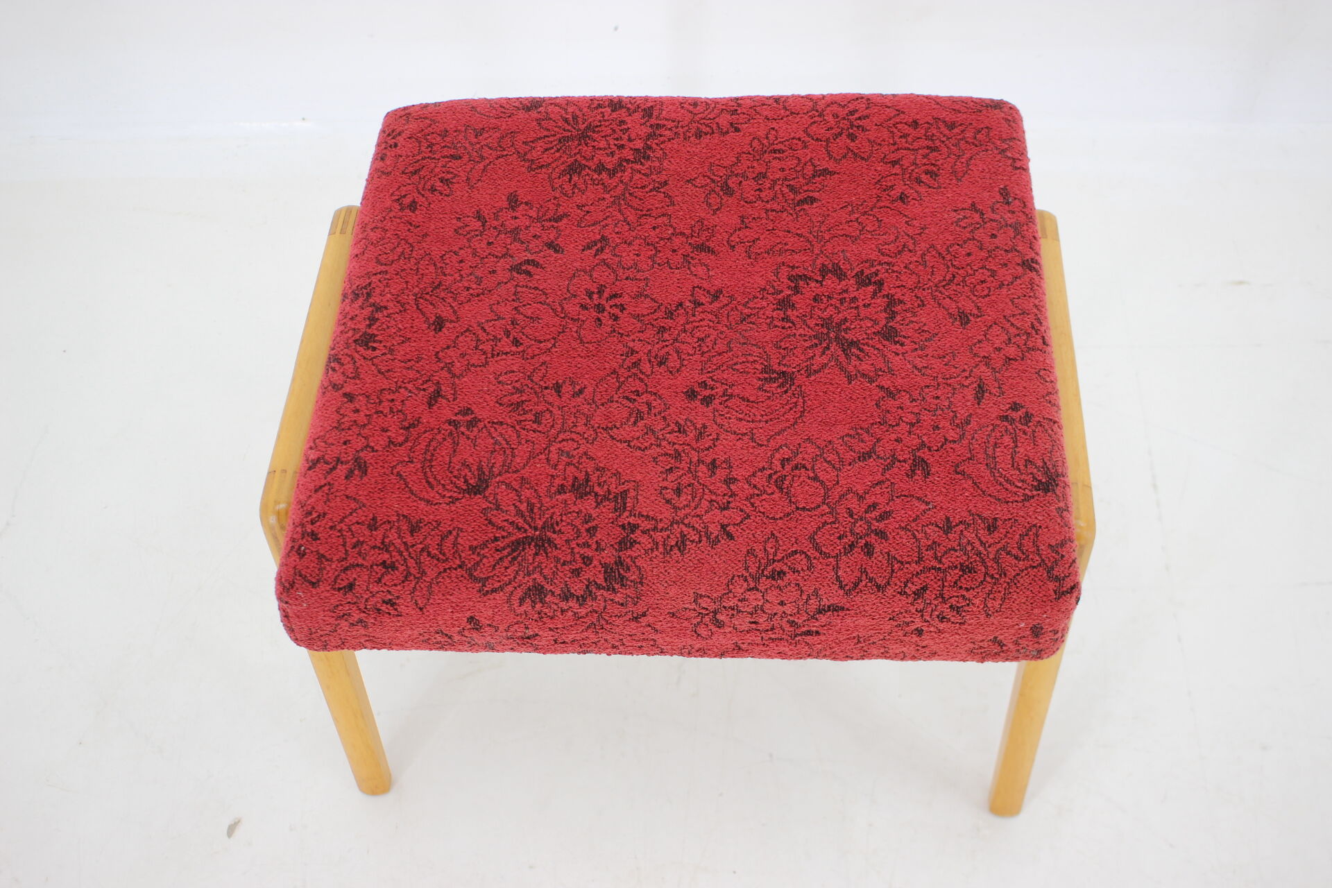 Tabouret de hêtre des années 1960, Tchécoslovaquie