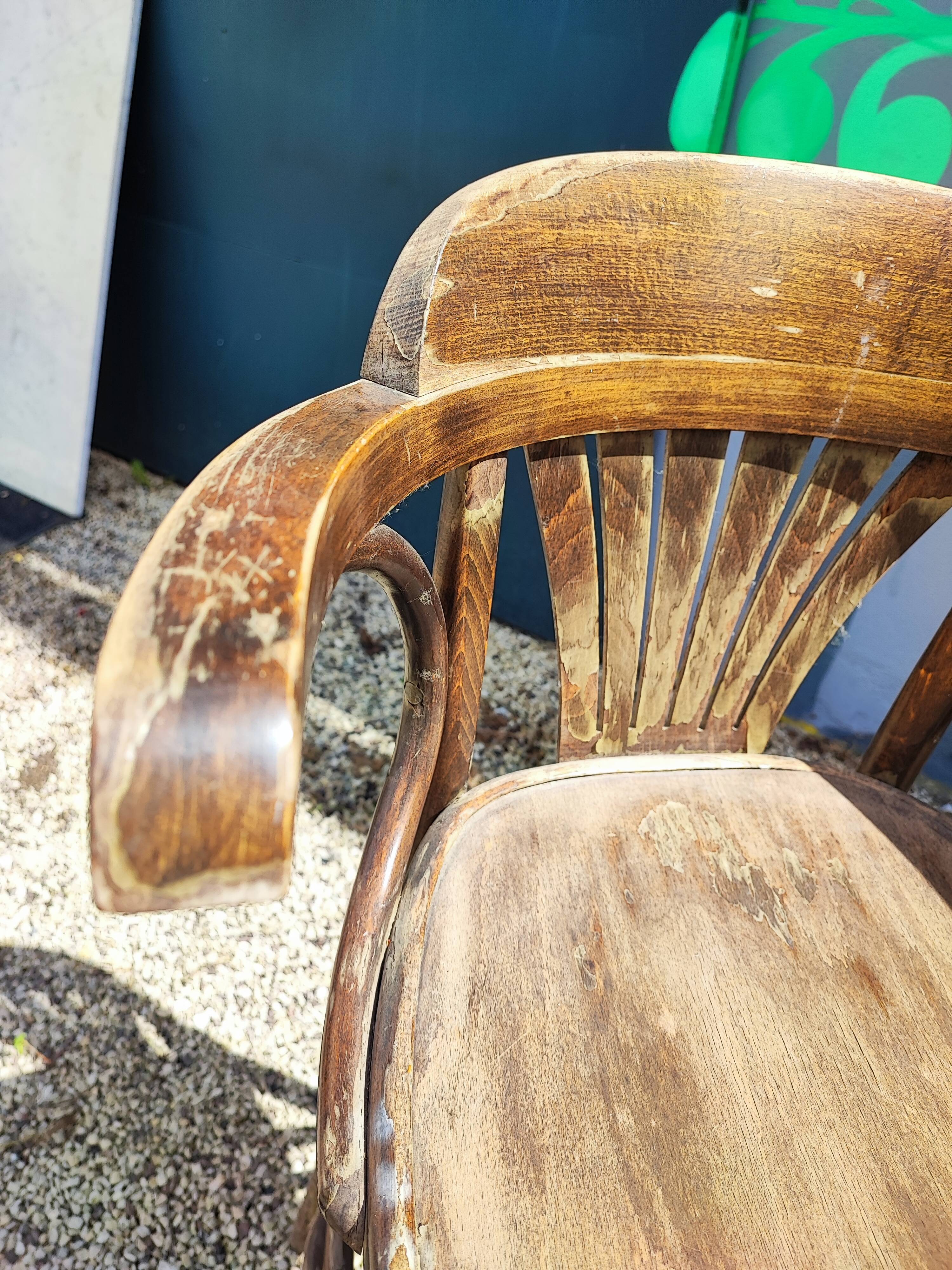 Tabouret de bar en bois courbé