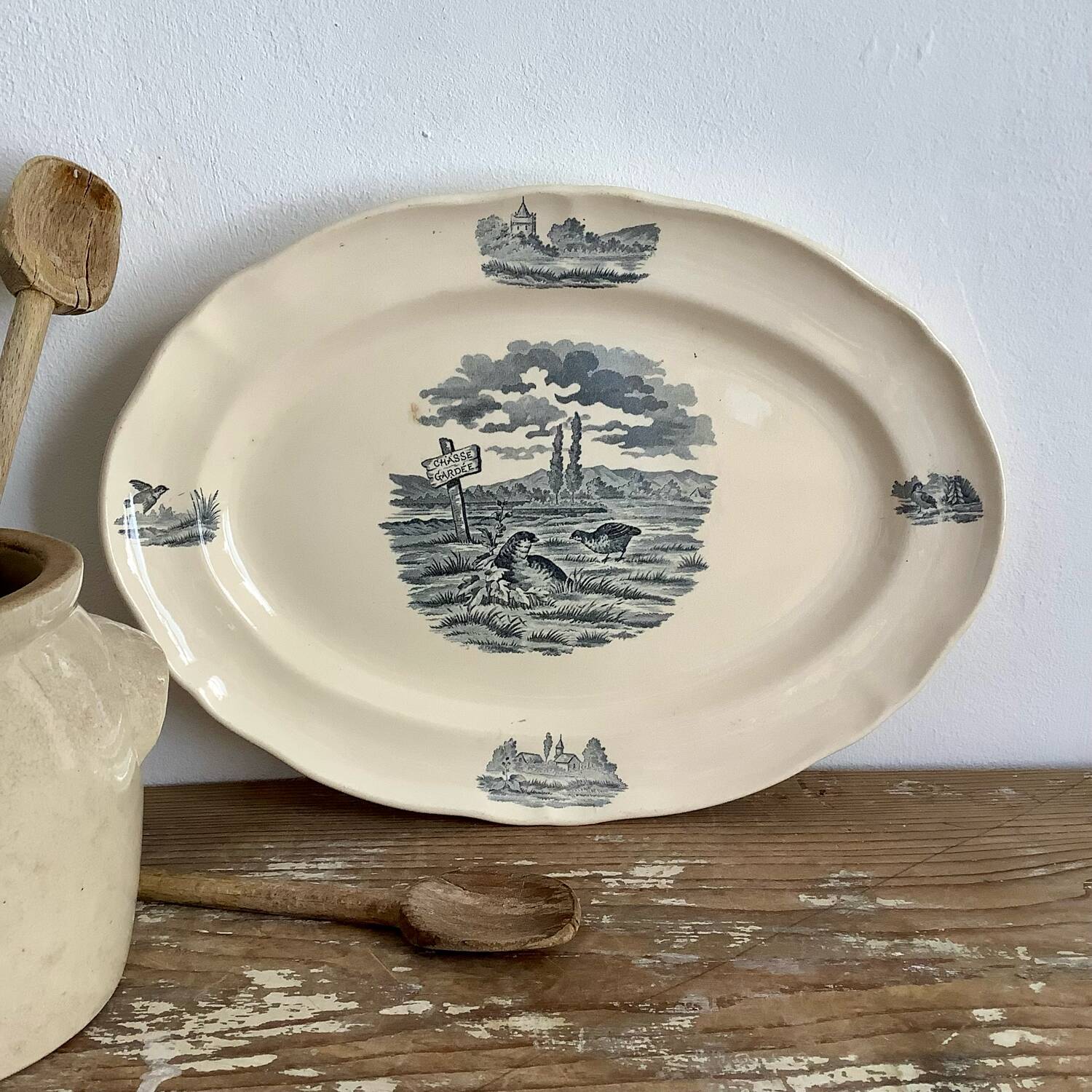 Longchamp oval serving dish