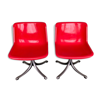 Pair of chairs by Osvaldo Borsani for Tecno