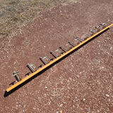 School wall door - 11-patère orange rail