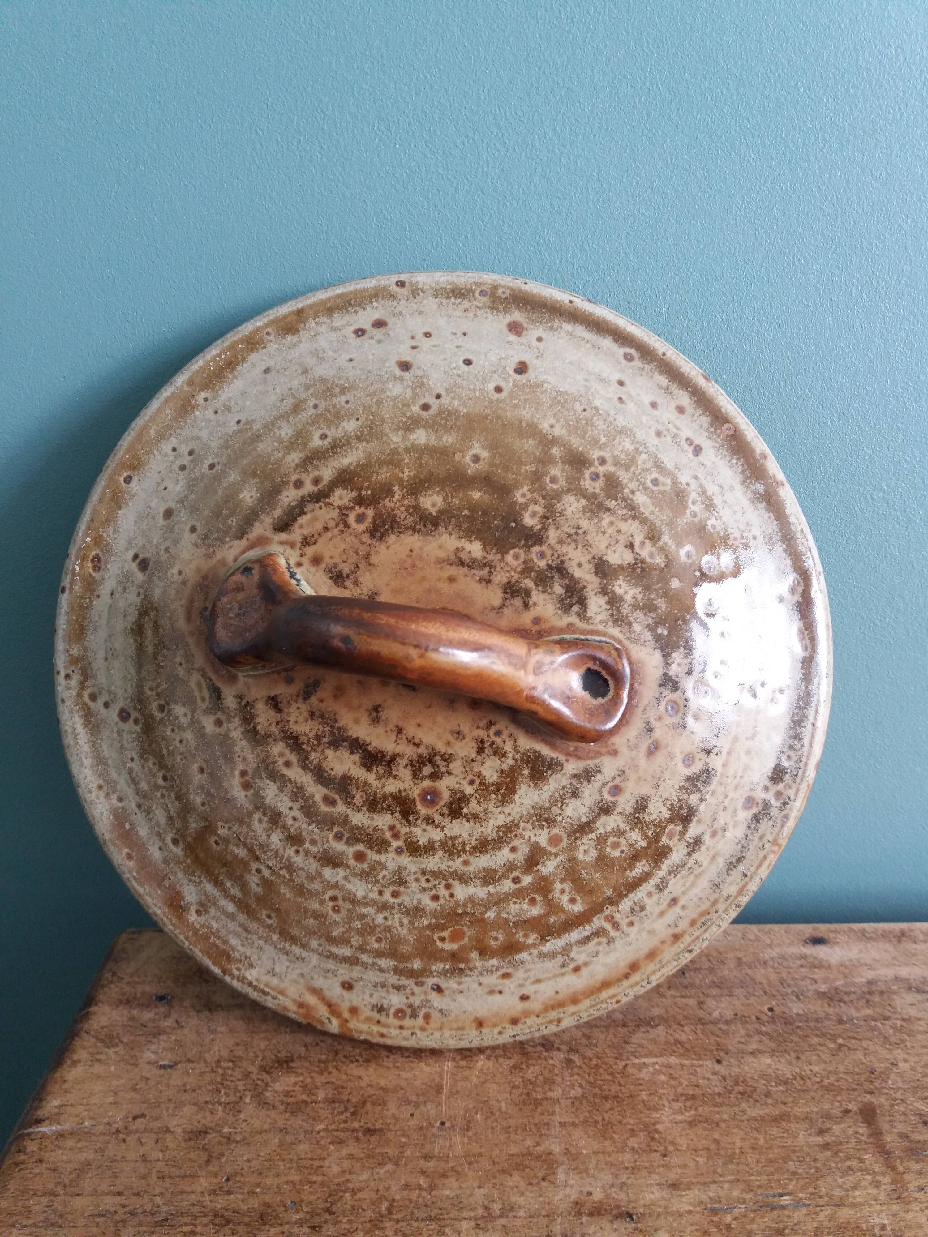 Stoneware vegetable tureen from Puisaye, Jean-Pierre Prud’homme