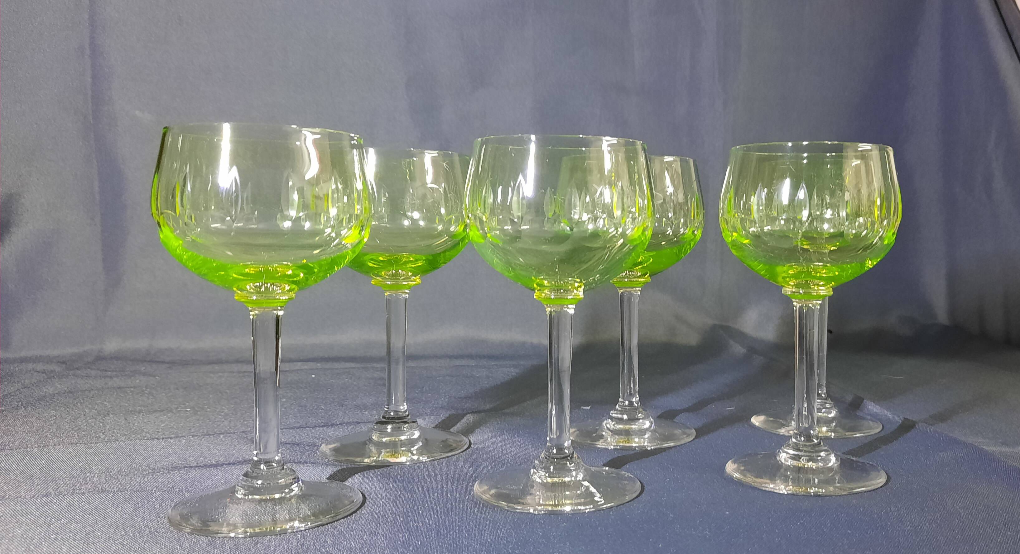 6 uranium glasses, Belgian art deco 1930