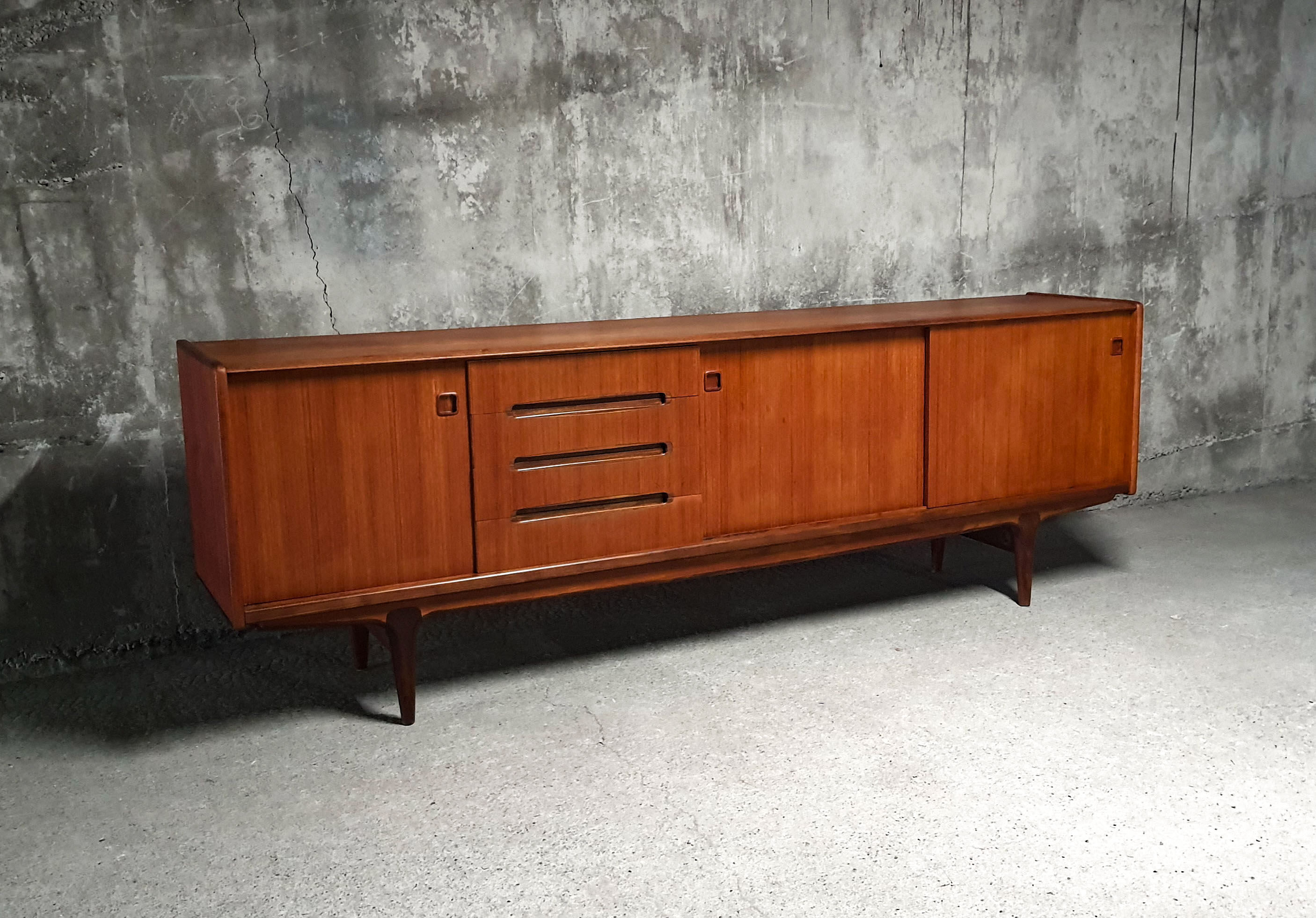 Scandinavian sideboard enfilade in teak