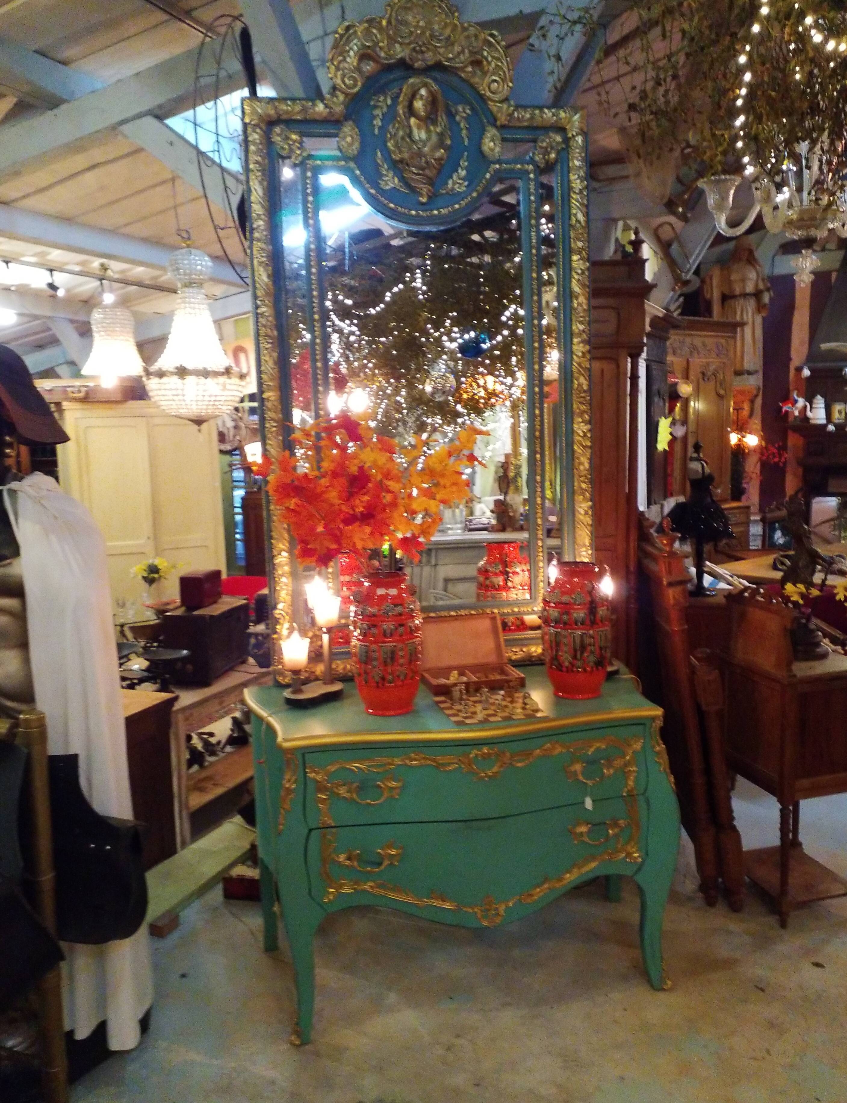 Louis xv chest of drawers