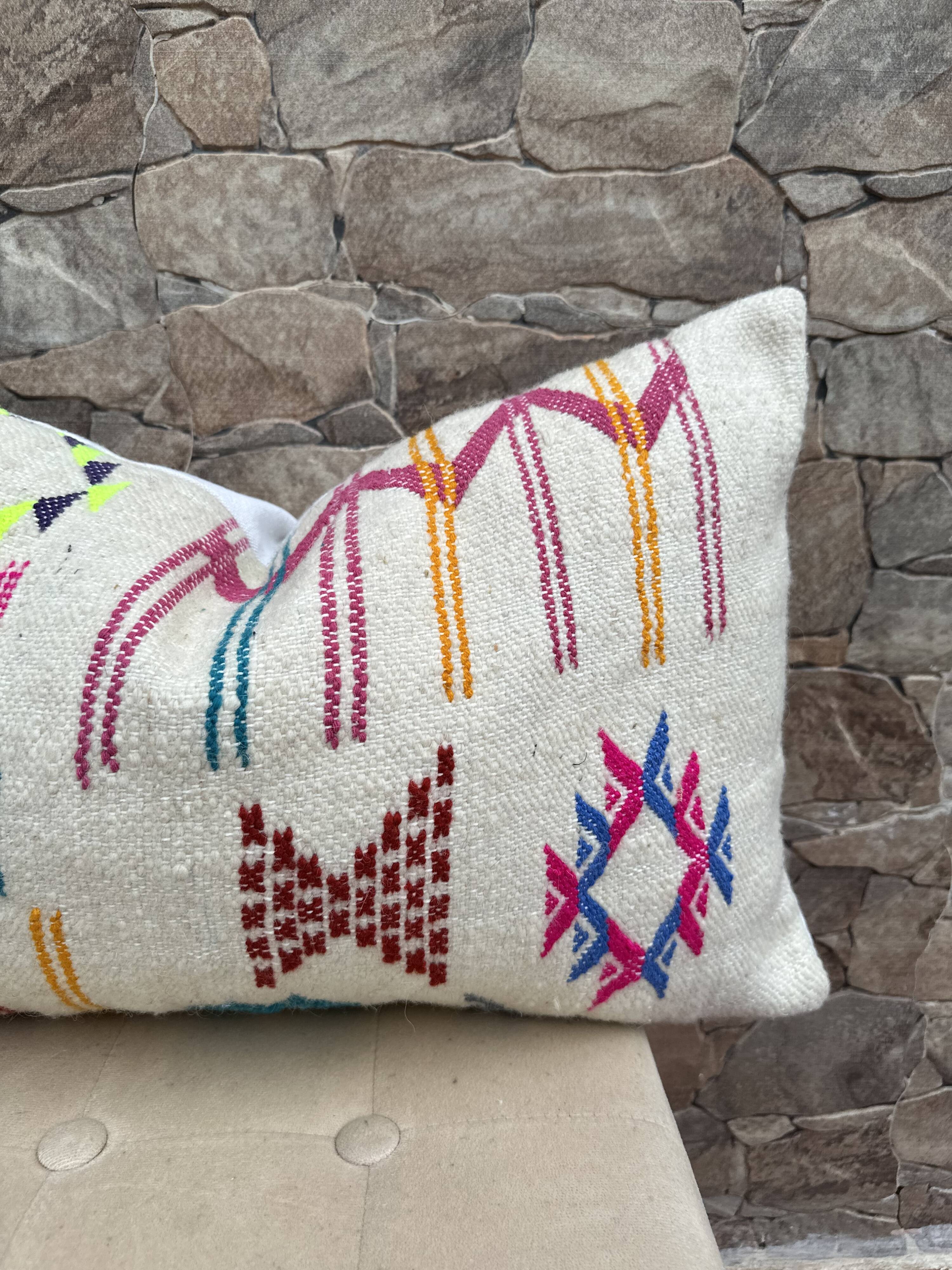 Berber pillow