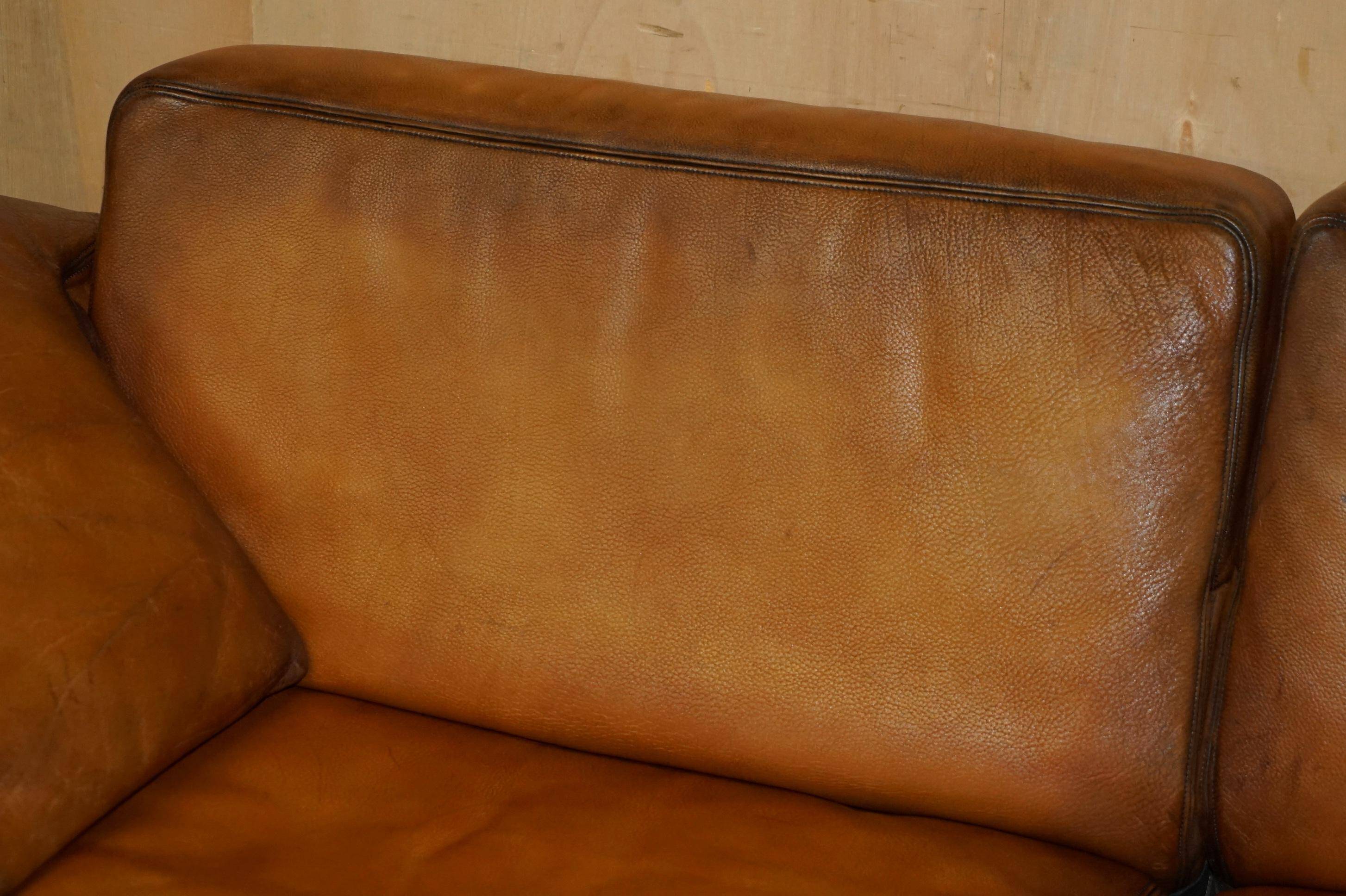 Three-seater sofa De Sede DS17 in restored leather.