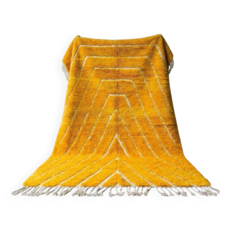 Handmade pure wool rug, size 150/250 cm.