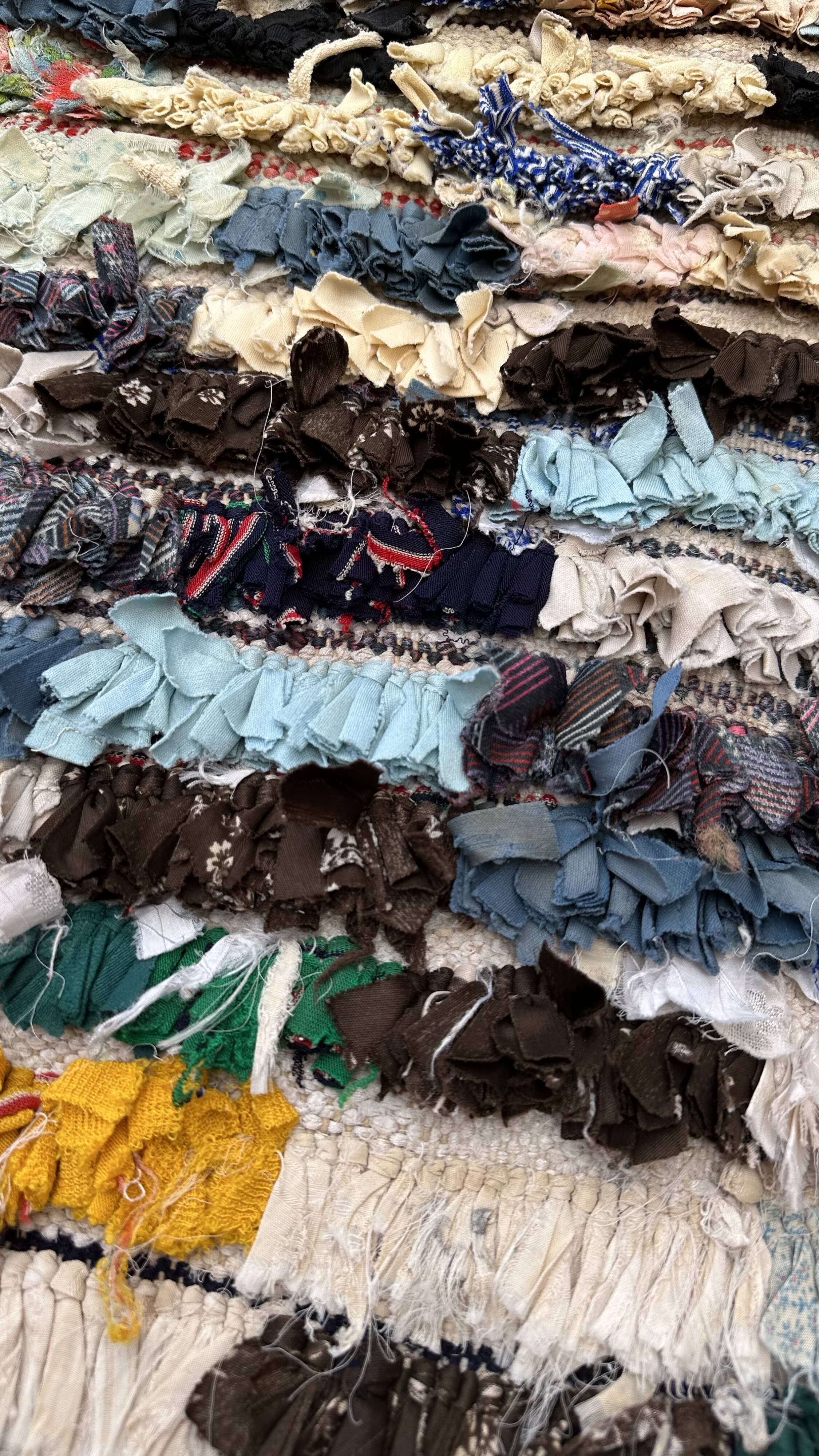 Moroccan carpet - 125 x 244 cm