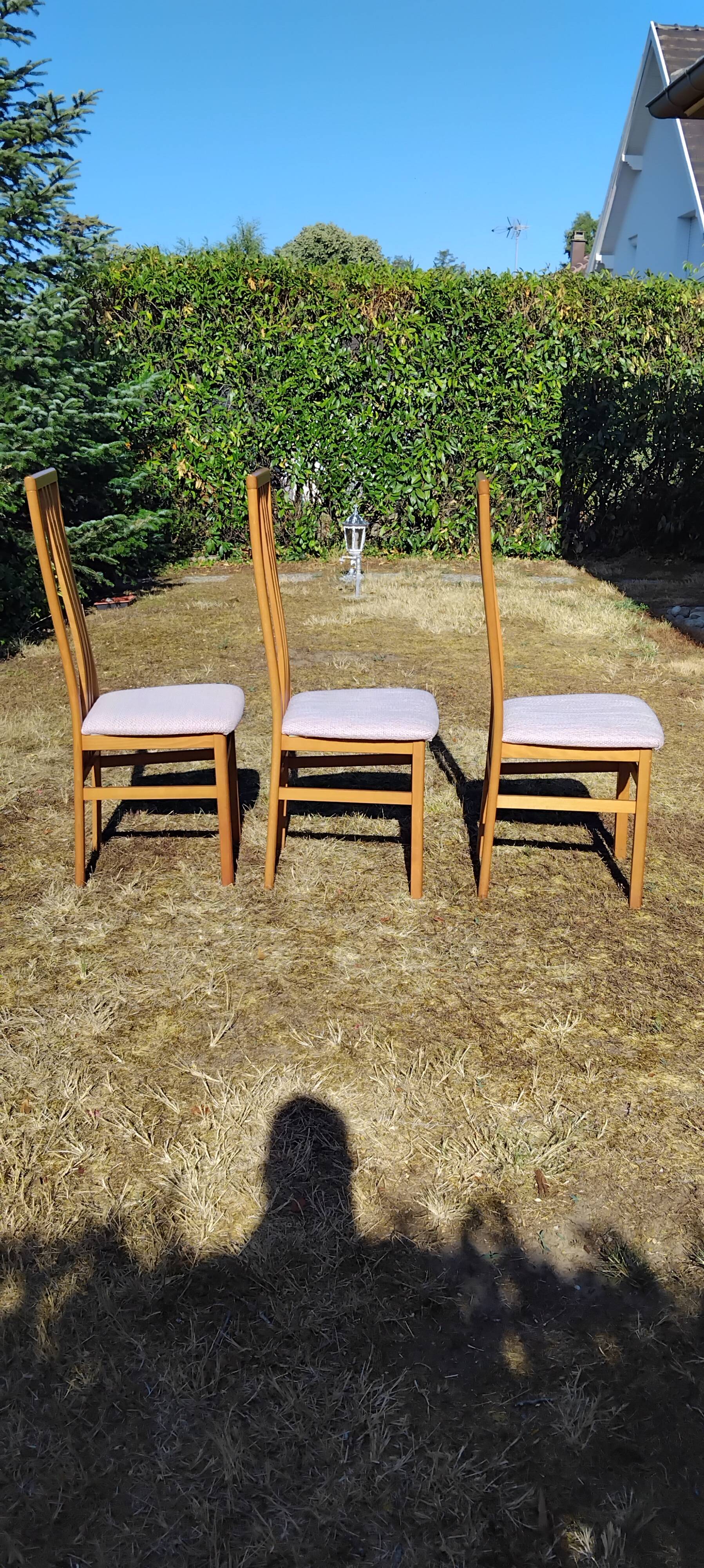 The 3 chairs