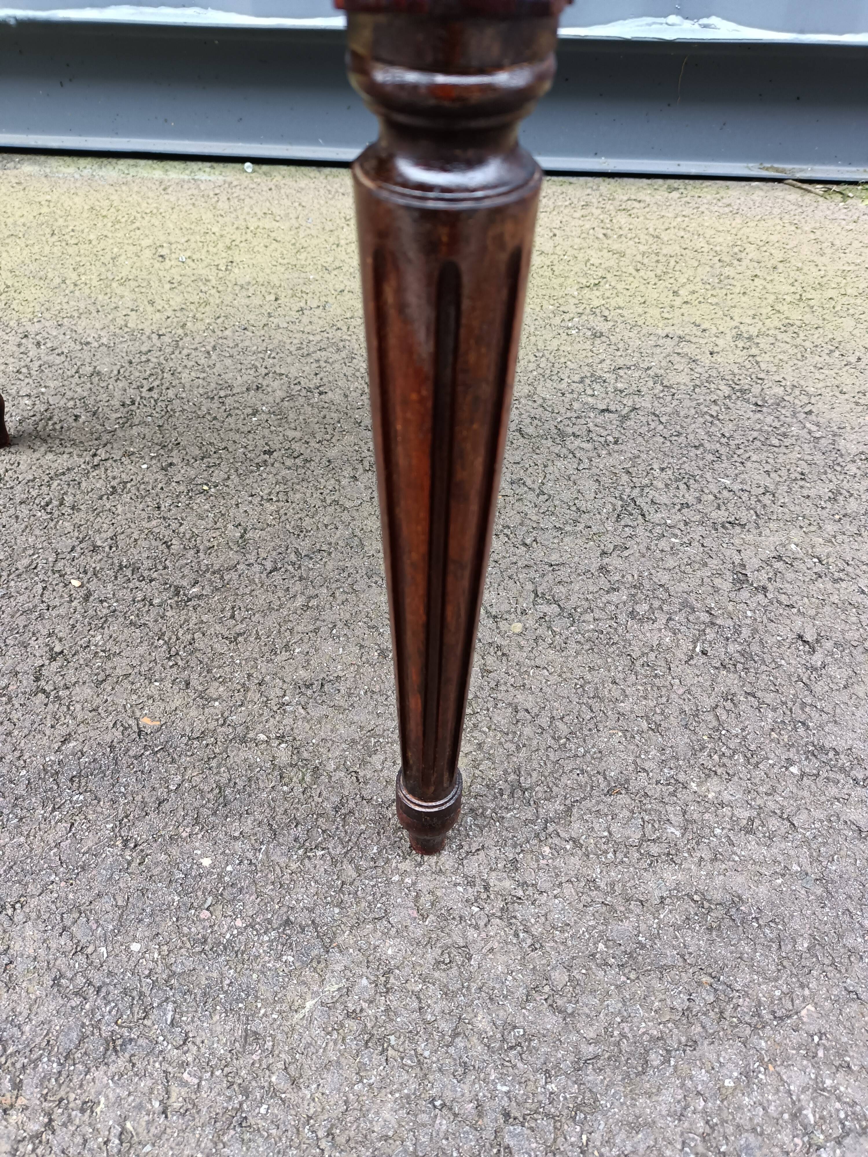 Pouf stool old Louis XVI style