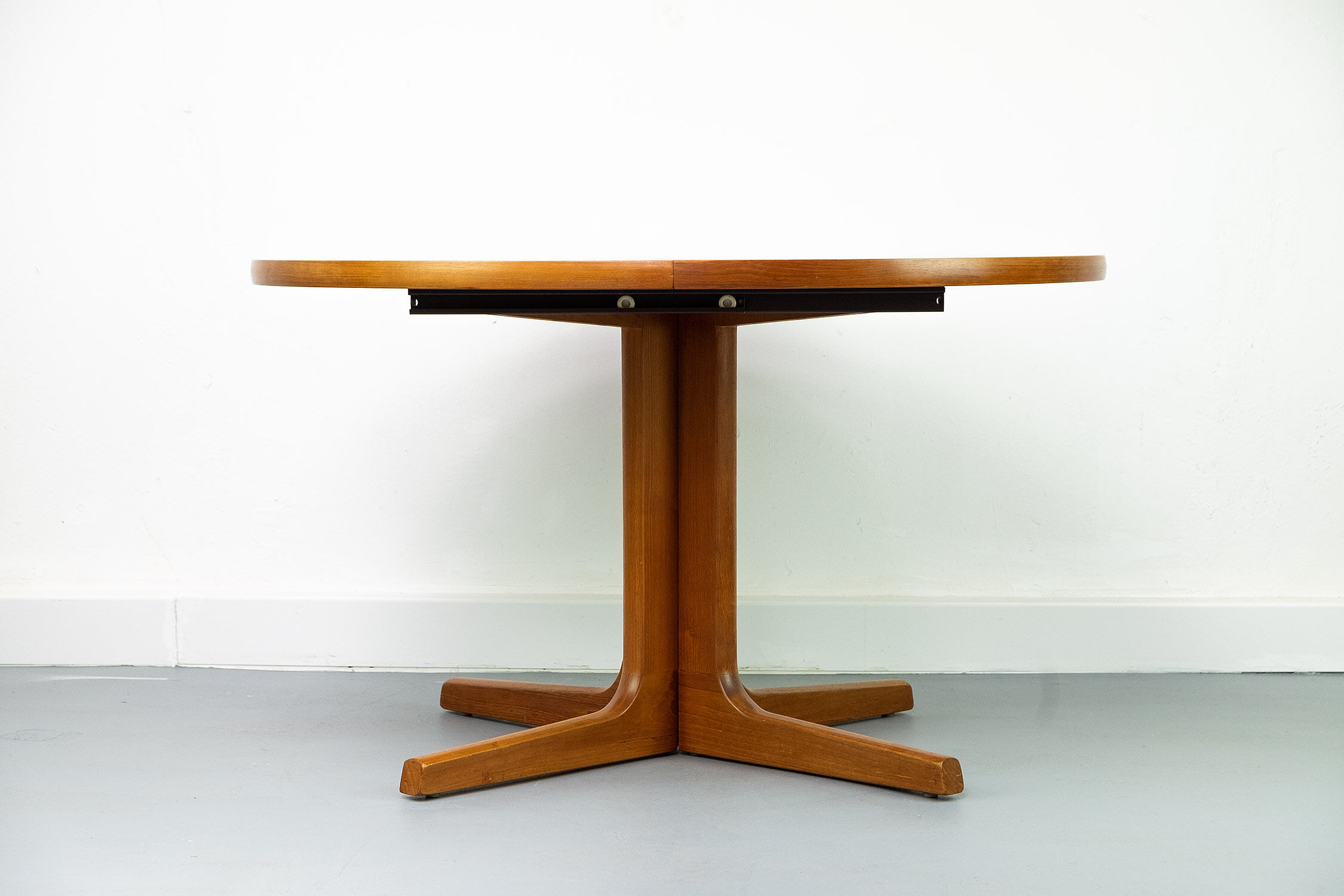 Round Danish Teak Dining Table, 1960s