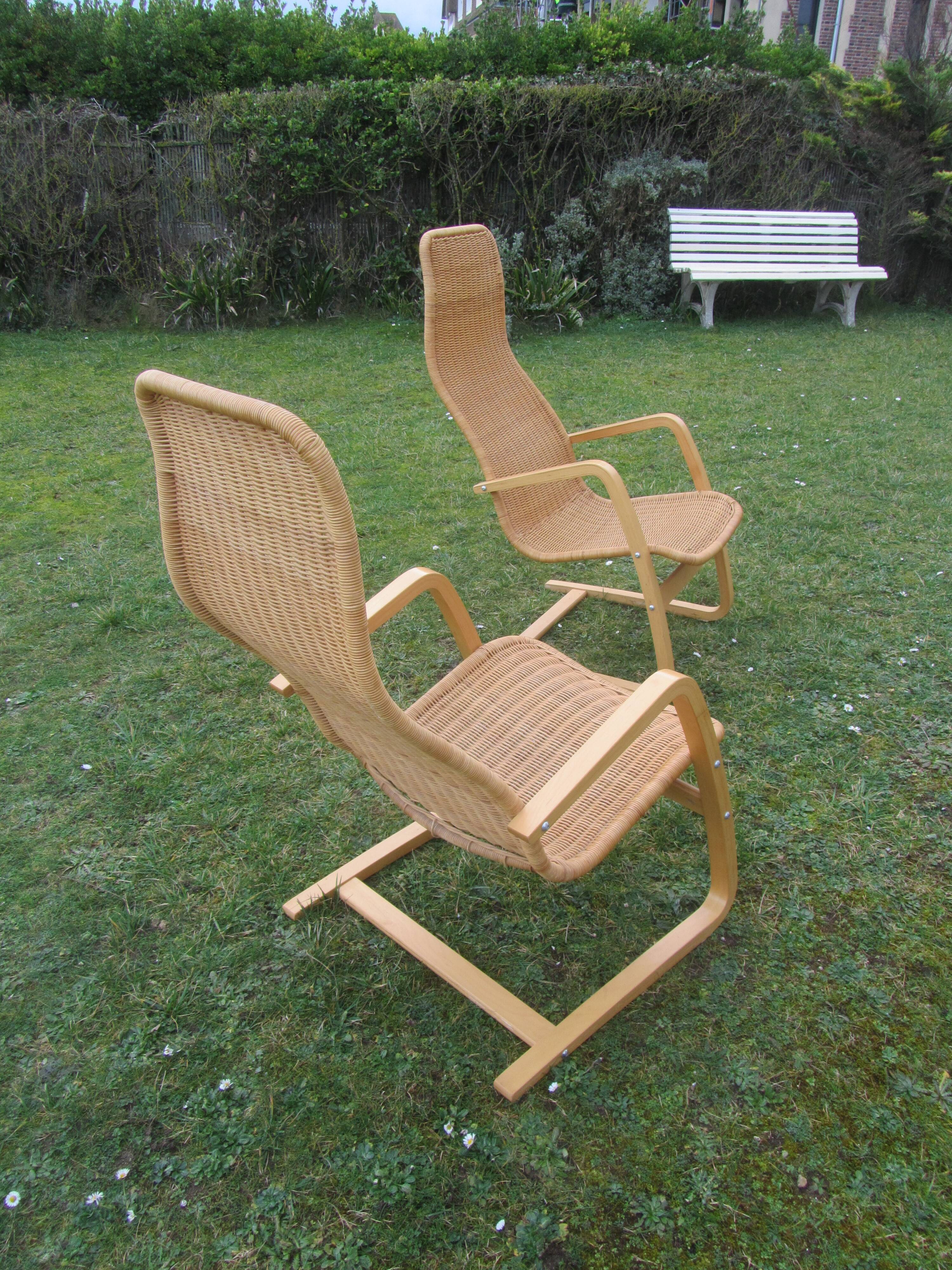 Pair of cantilever chairs in rattan Ikea, 1995 Selency