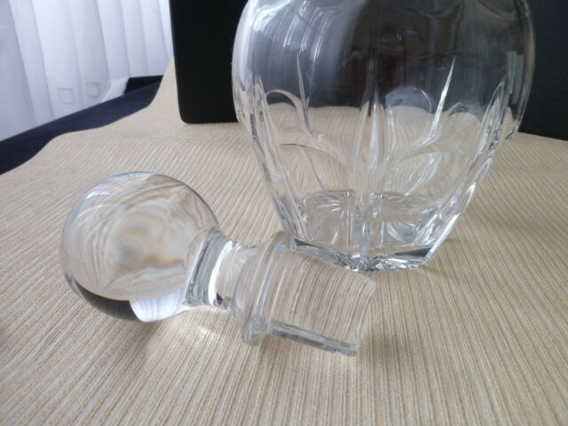 Arques crystal wine decanter