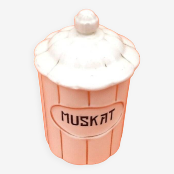 Muskat covered pot ceramic mosel staffel