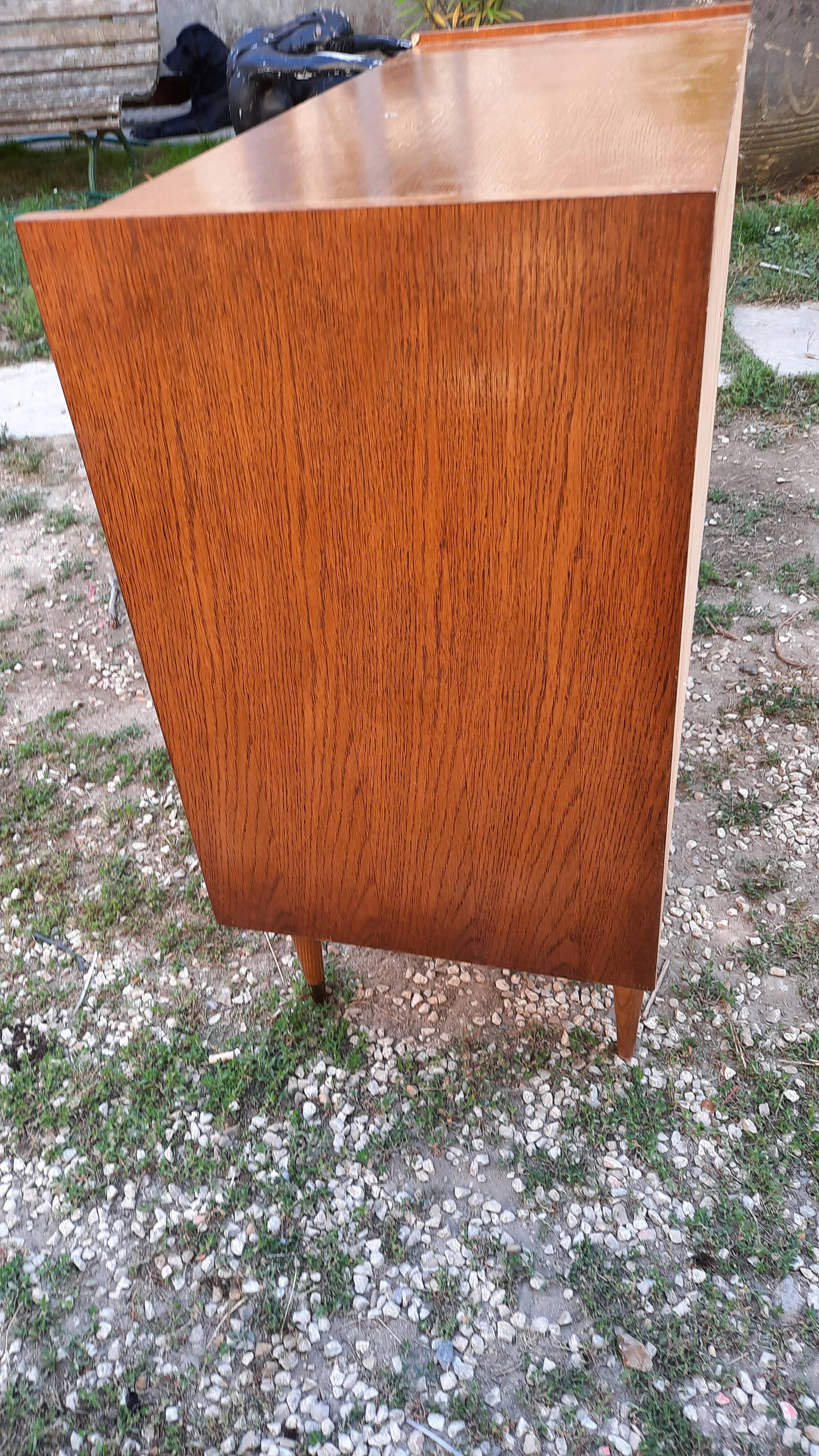 Furniture low year 60/70 foot spindle