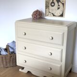 Art Deco dresser