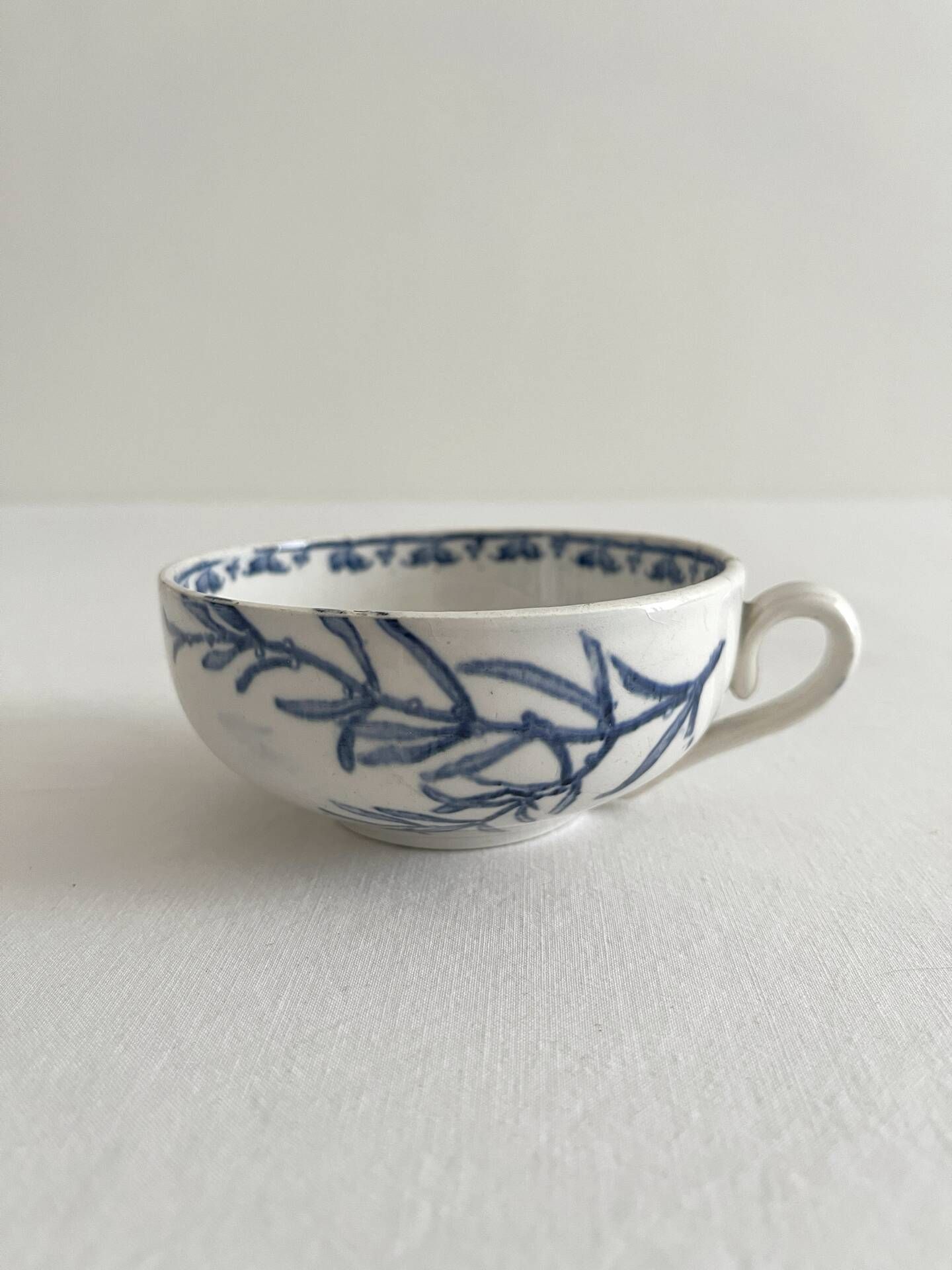 Antique ironstone cup "Carmen" Sarreguemines