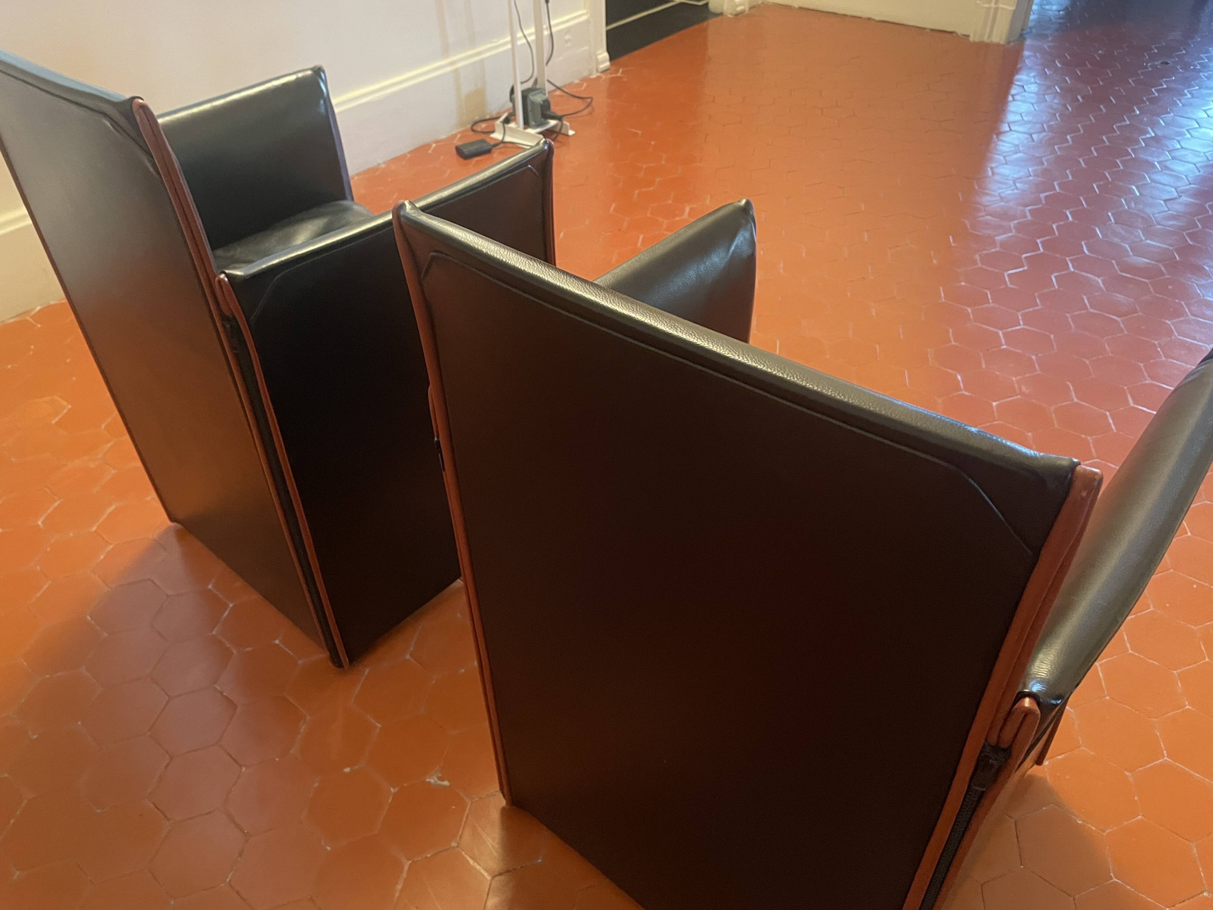 Mario Bellini - pair of BREAK 401 leather armchairs for CASSINA