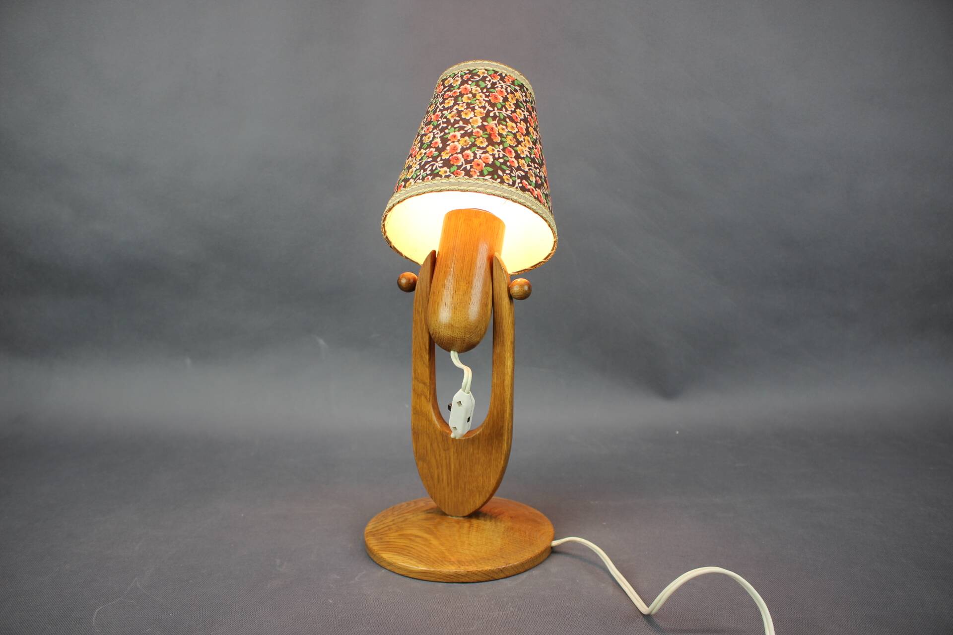 Mid-century adjustable wooden table lamp with floral shade, Czechoslovakia, 1970.
