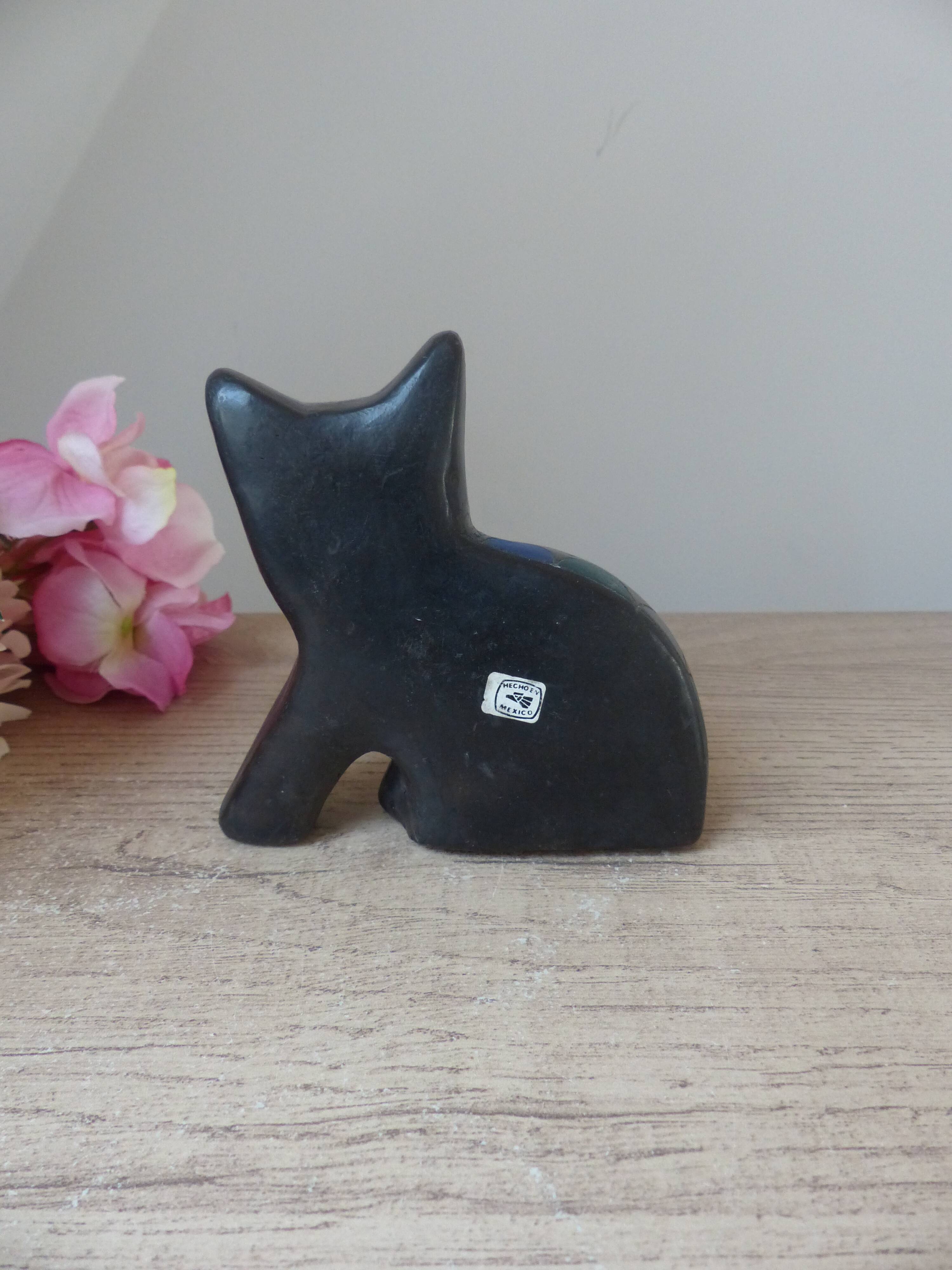 Mexican vintage black clay pottery cat sculpture figurine