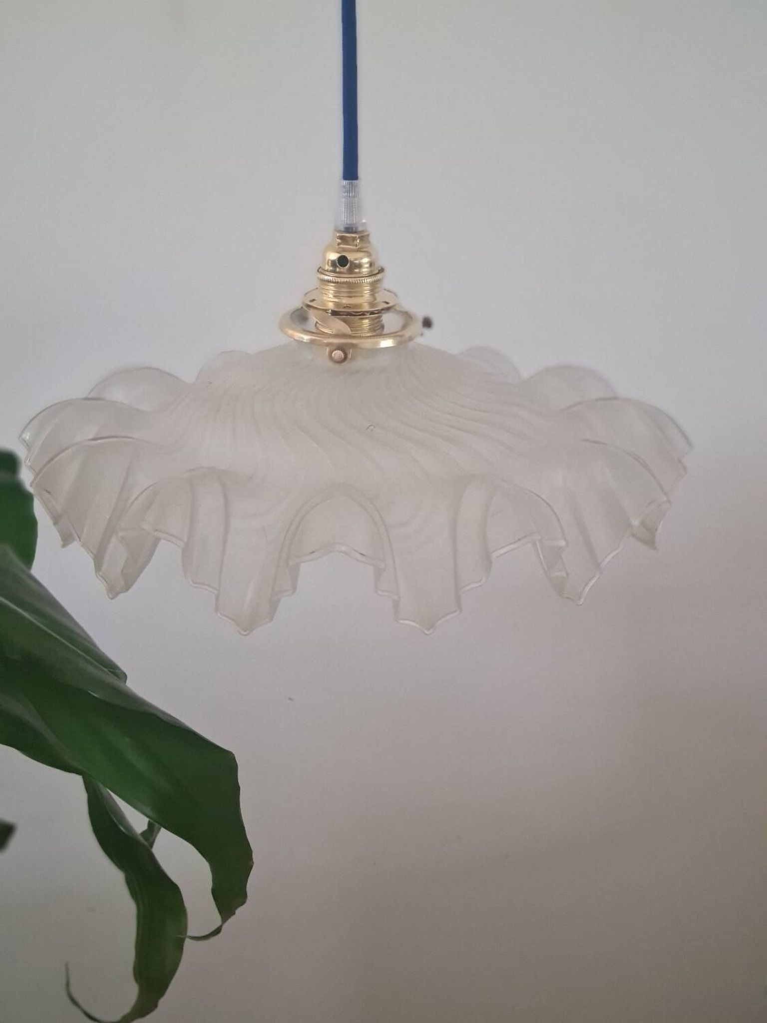 Suspension abat-jour vintage en verre dépoli