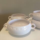 Lot of bowls with handles