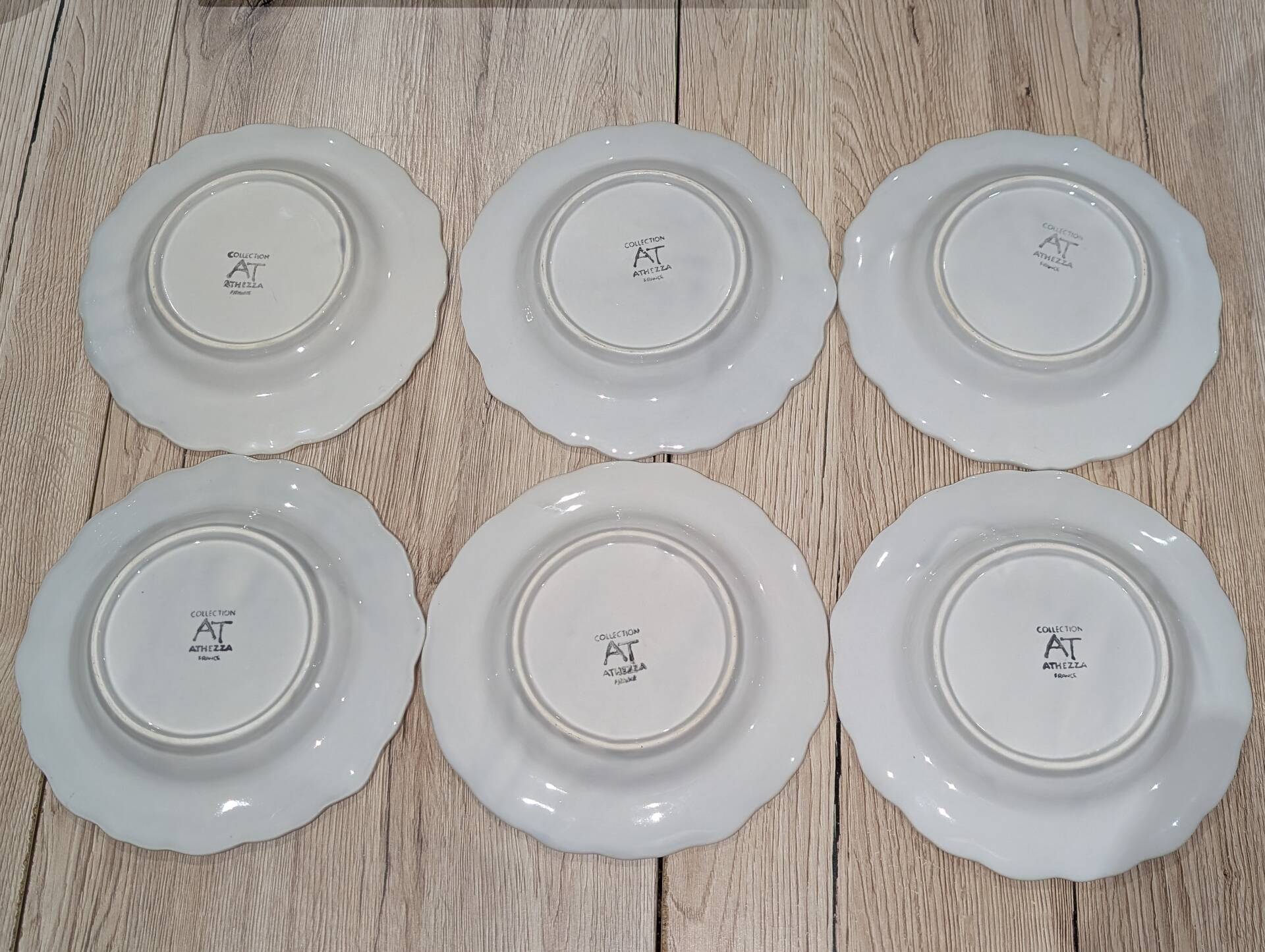 6 assiettes à dessert en céramique frangée blanche et rose