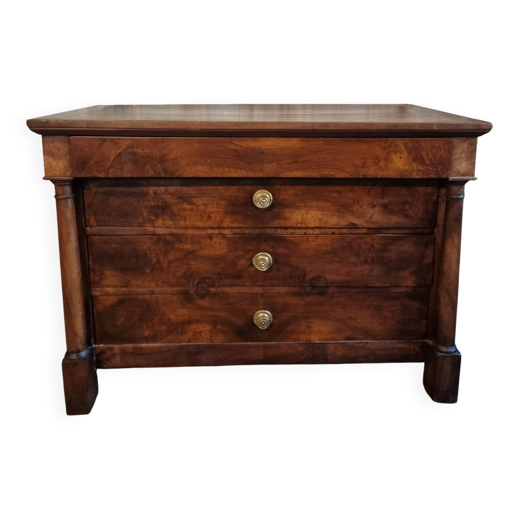 Antique French walnut commode, early 19th century (1800–1830), 4 drawers.