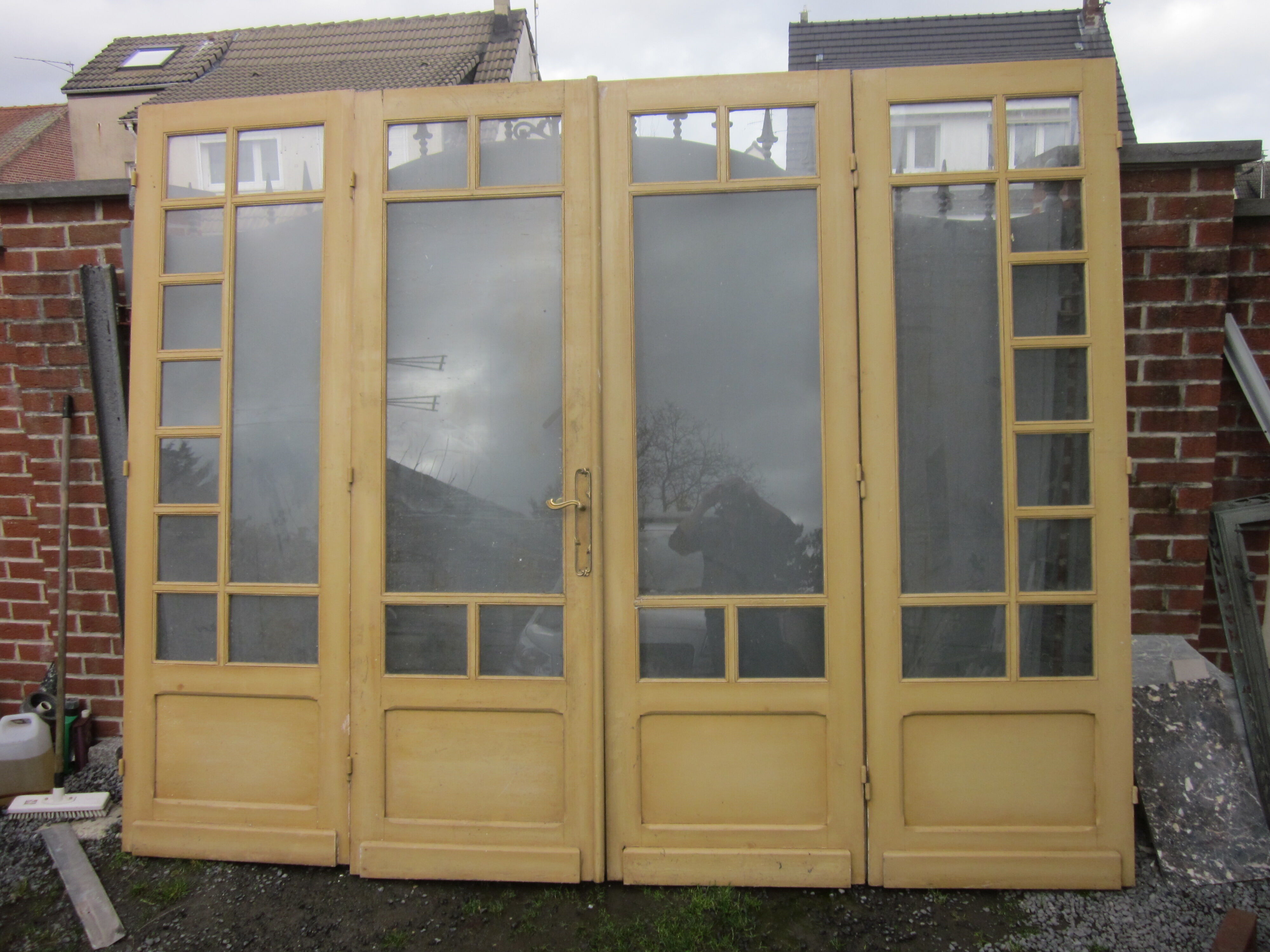 4 old separation doors