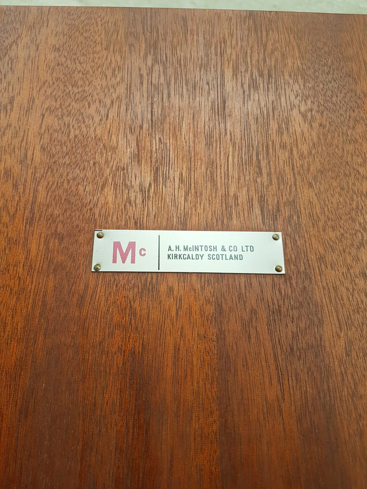 Table de salle à manger du milieu de siècle A.H. Macintosh