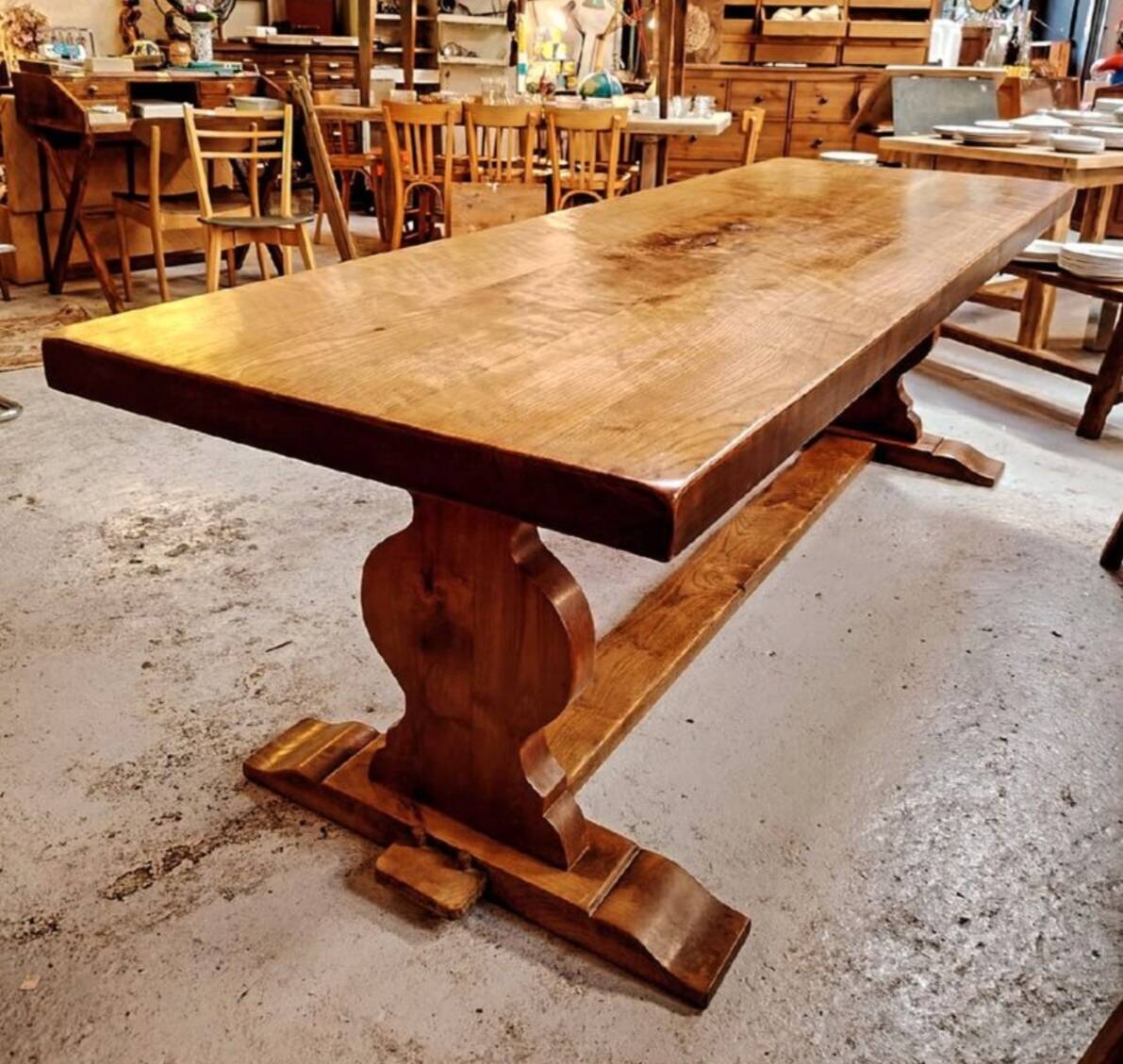 Table monastère